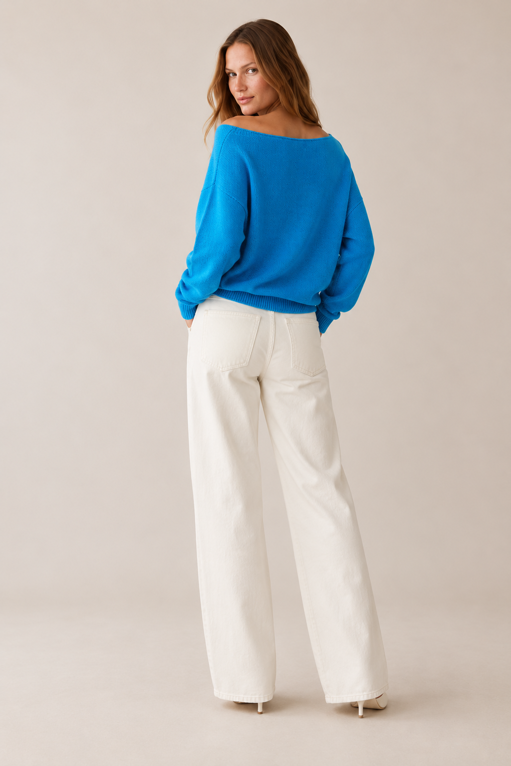 Kayık Yaka Basic Bluz