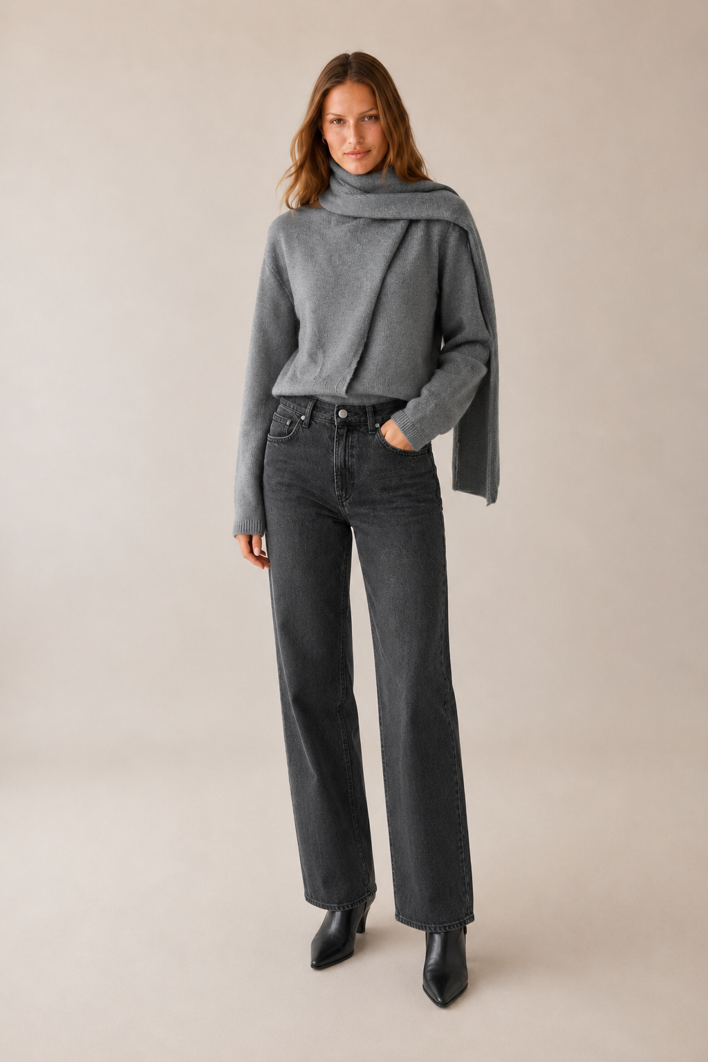 Bej Şal Atkılı Oversize Kazak