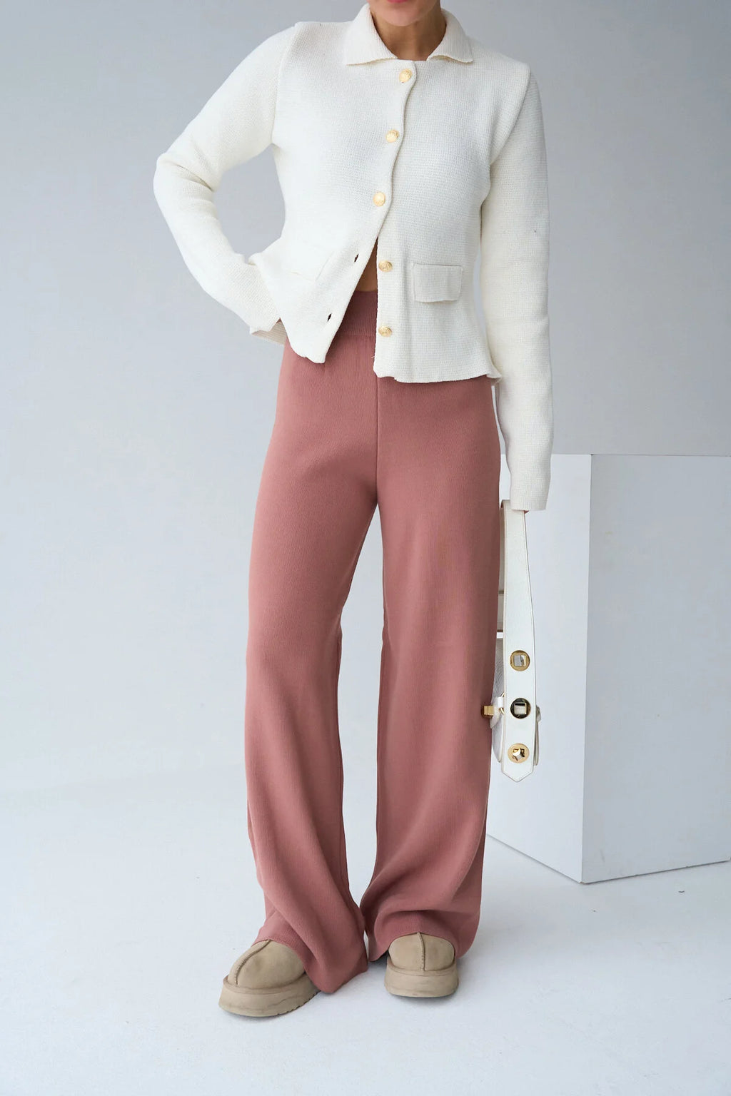 Kadın Yüksek Bel Lastik Detaylı Geniş Paça Triko Pantolon