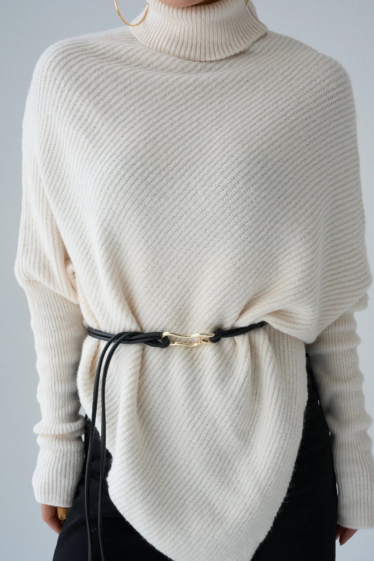 Balıkçı Yaka Asimetrik Kesim Kazak