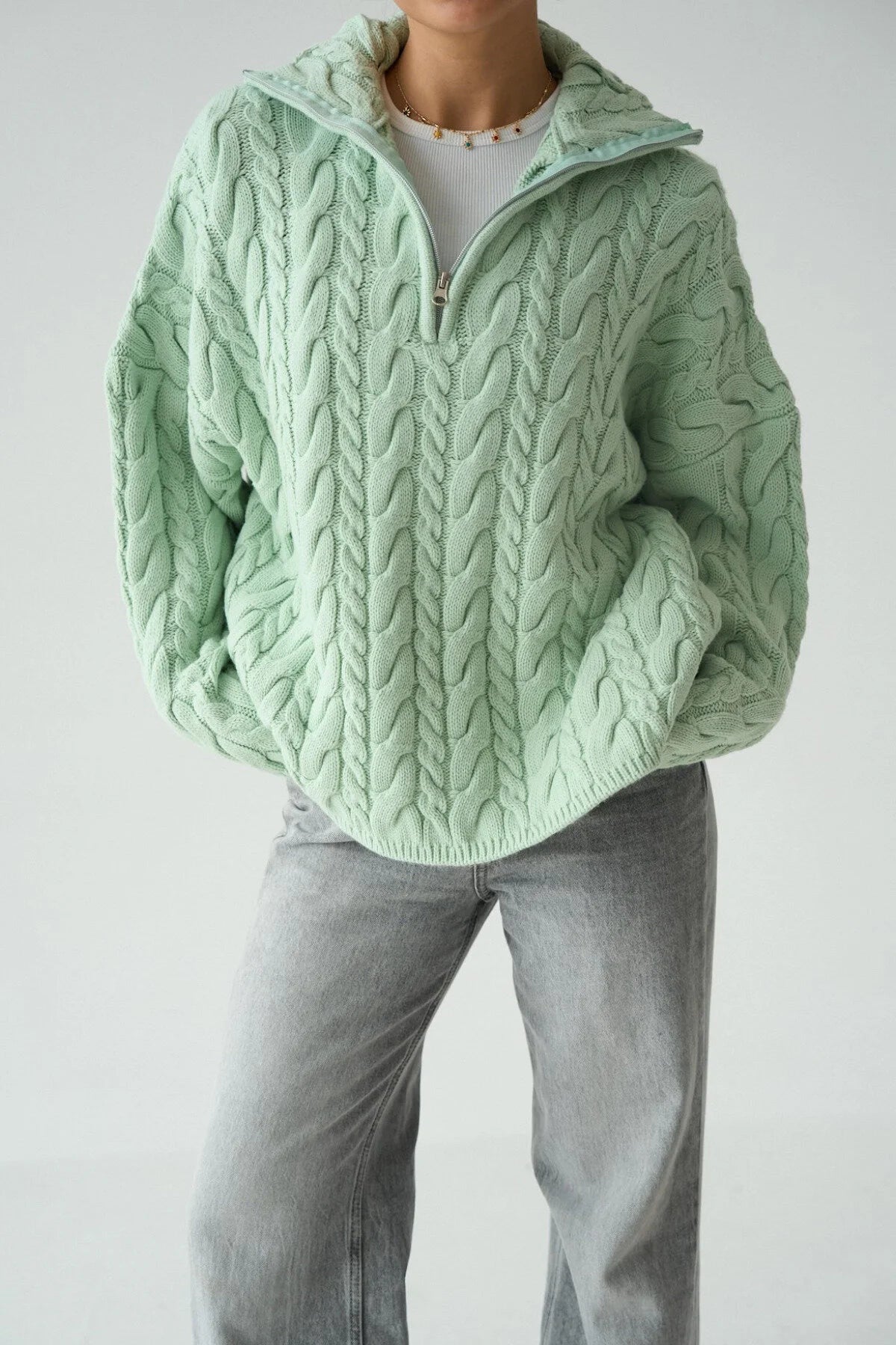 Kadın Yakası Fermuarlı Örgü Desen Oversize Kazak