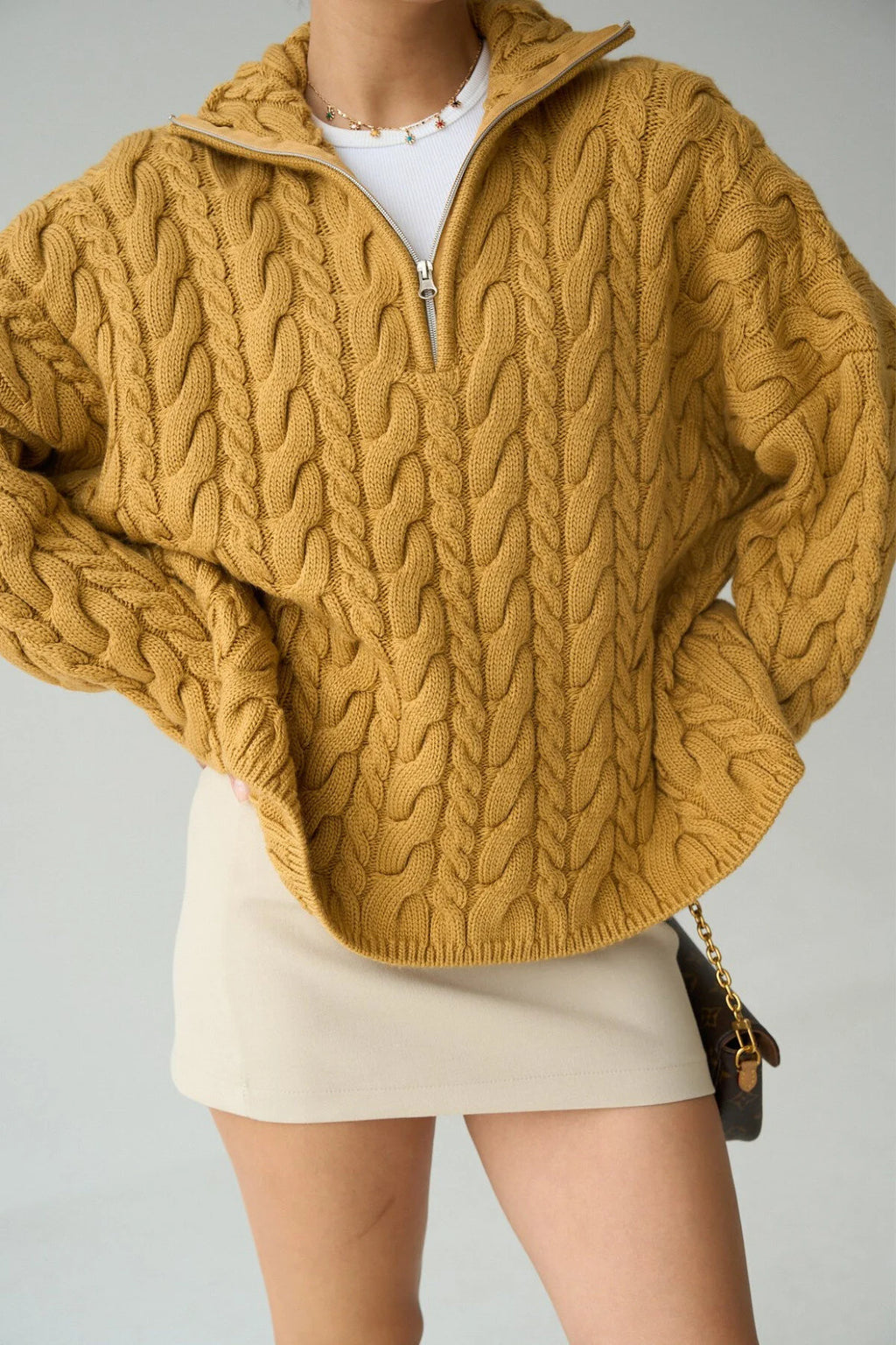 Kadın Yakası Fermuarlı Örgü Desen Oversize Kazak