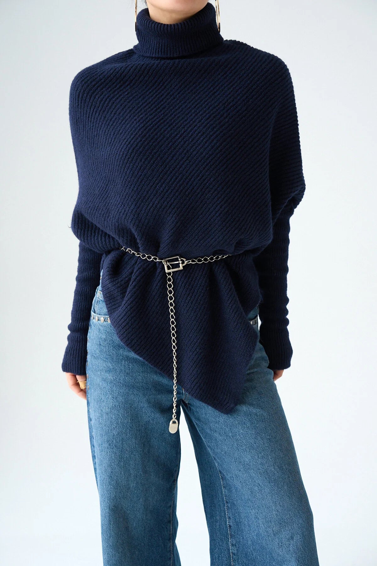 Balıkçı Yaka Asimetrik Kesim Kazak