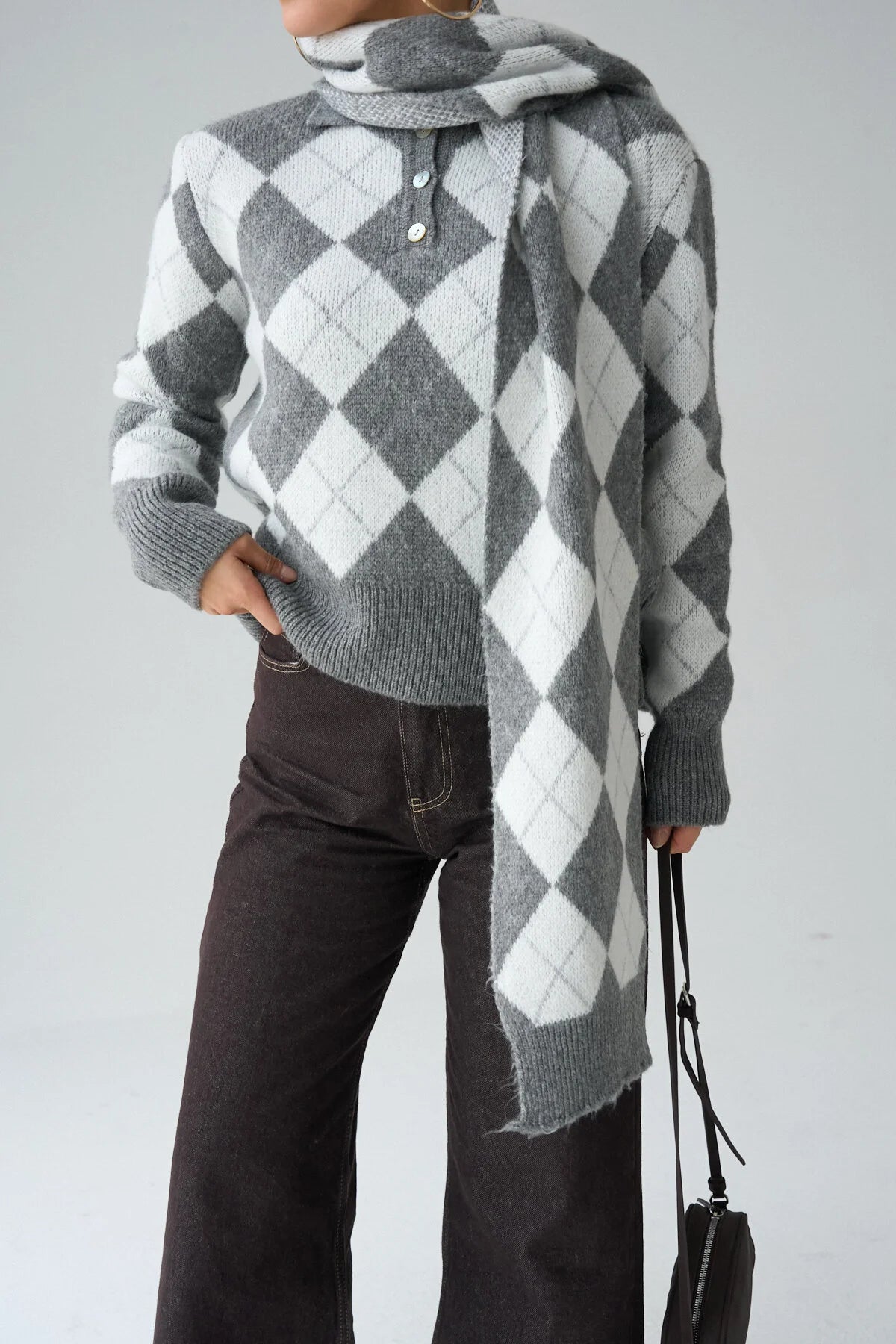 Kadın Gri Polo Yaka Düğmeli Baklava Desenli Atlılı Kazak