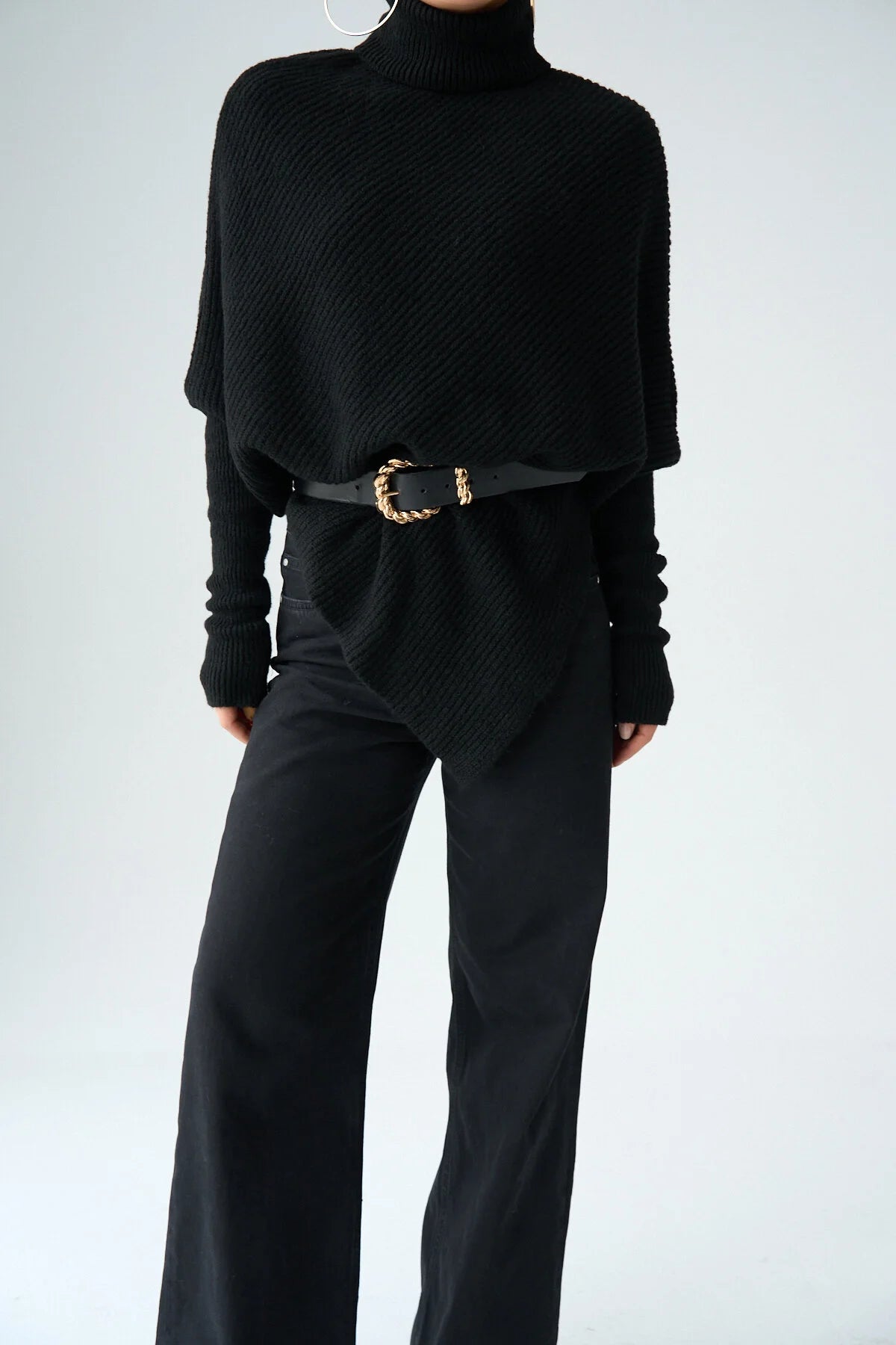 Balıkçı Yaka Asimetrik Kesim Kazak