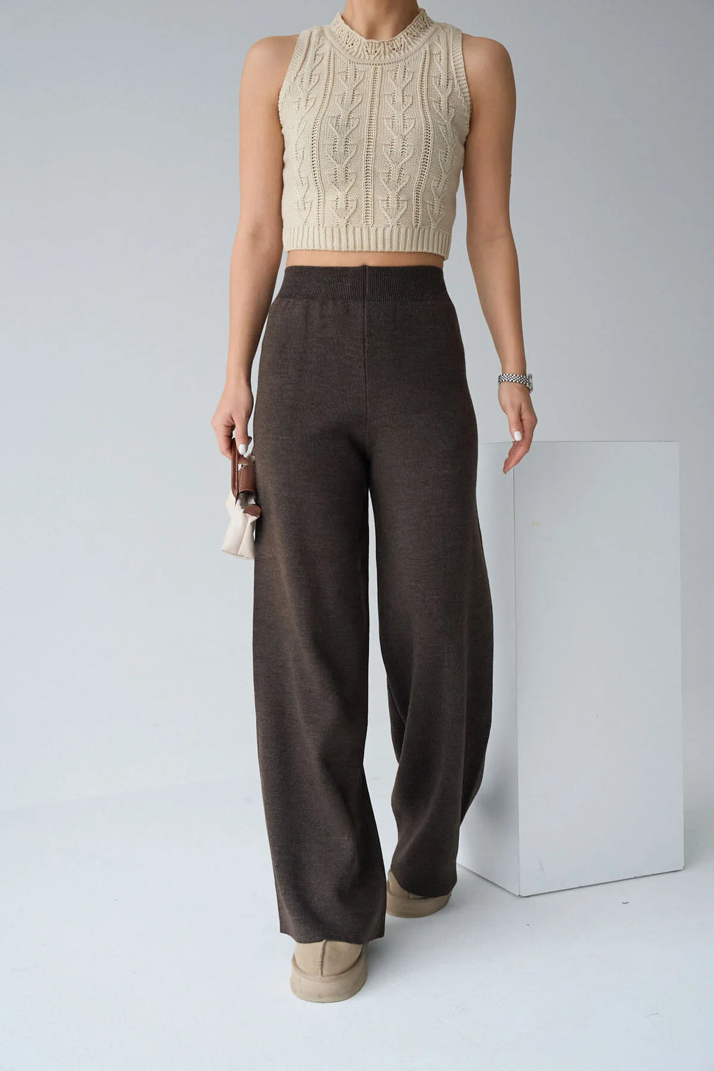 Kadın Yüksek Bel Lastik Detaylı Geniş Paça Triko Pantolon