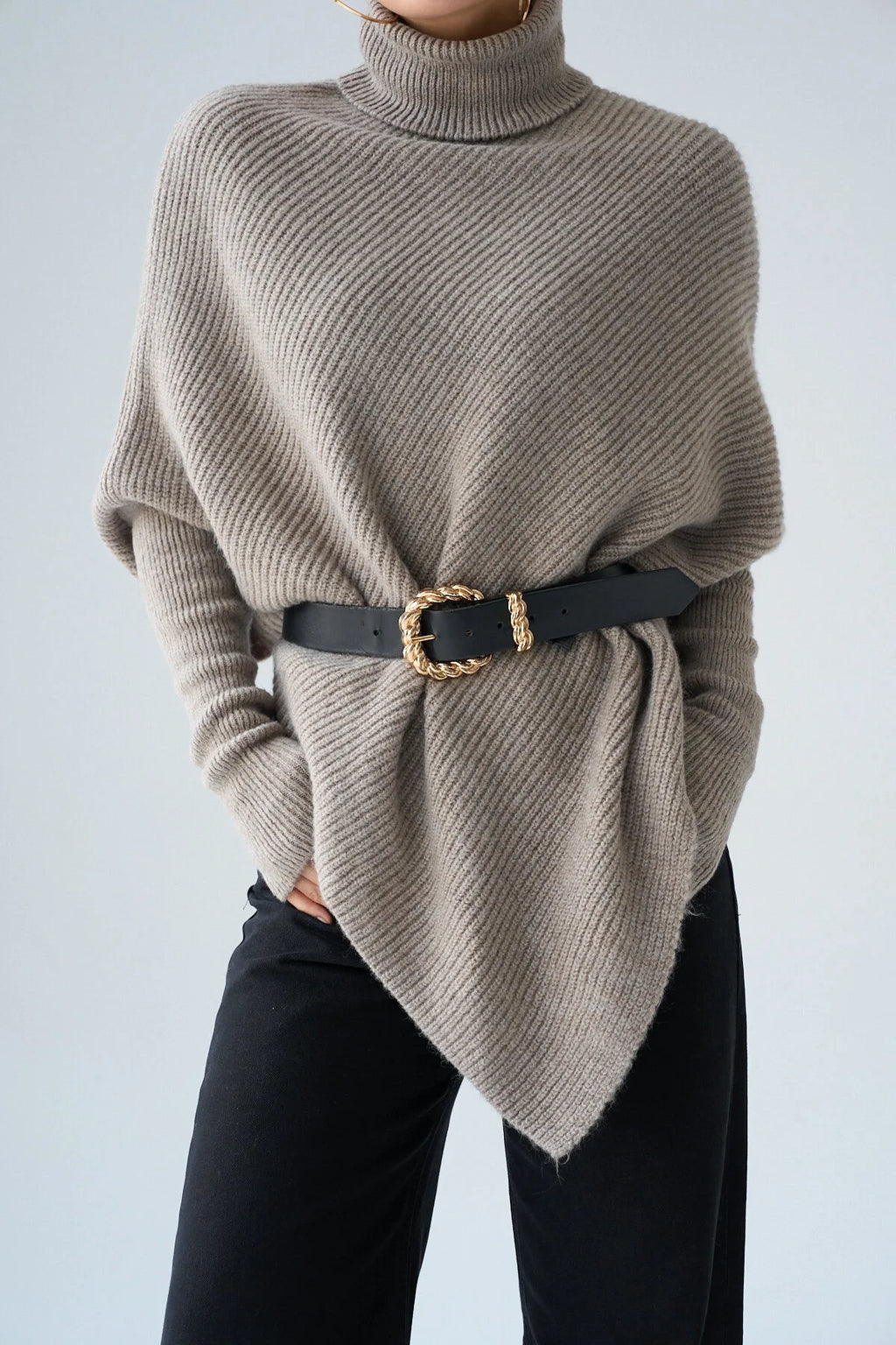 Balıkçı Yaka Asimetrik Kesim Kazak