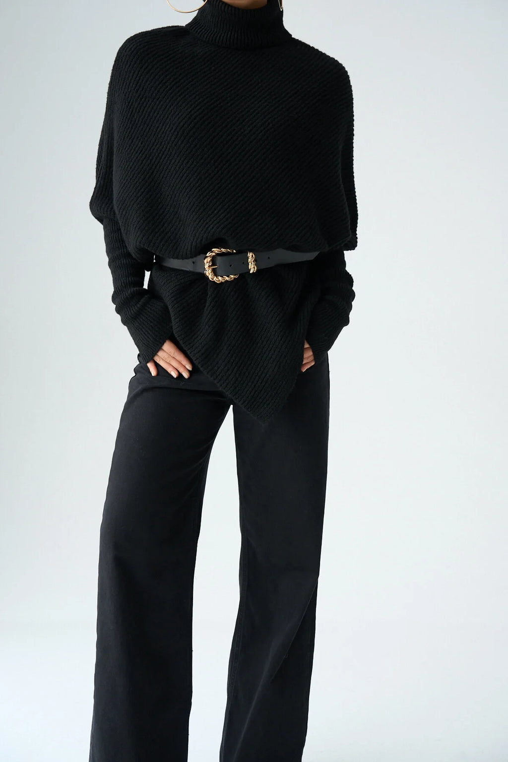 Balıkçı Yaka Asimetrik Kesim Kazak