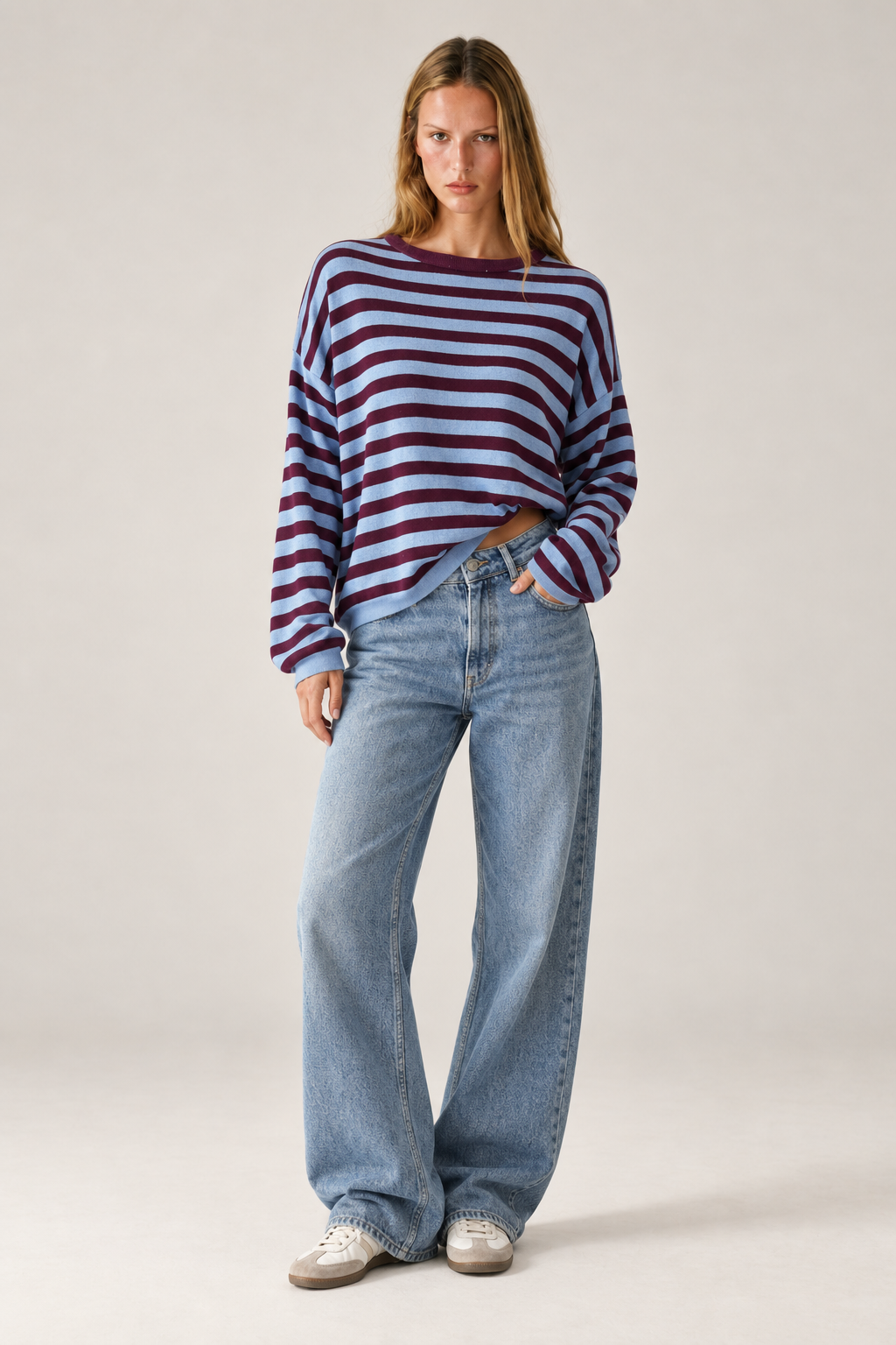 Bisiklet Yaka Çizgili Basic Kazak
