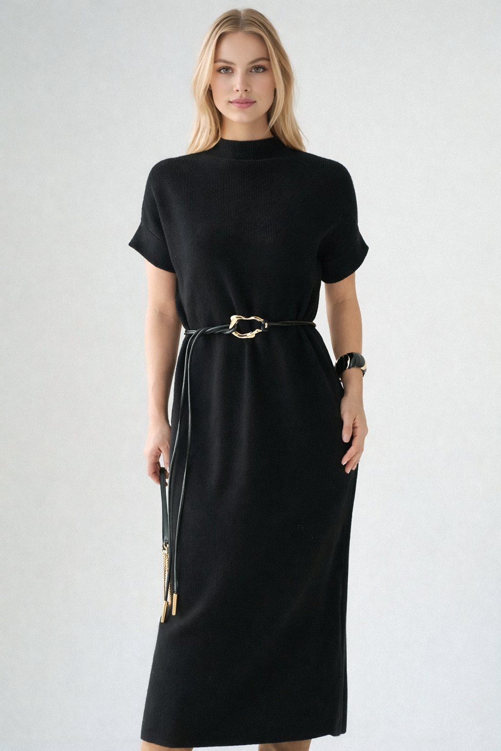 Kadın Yarım Balıkçı Yaka Kemerli Elbise