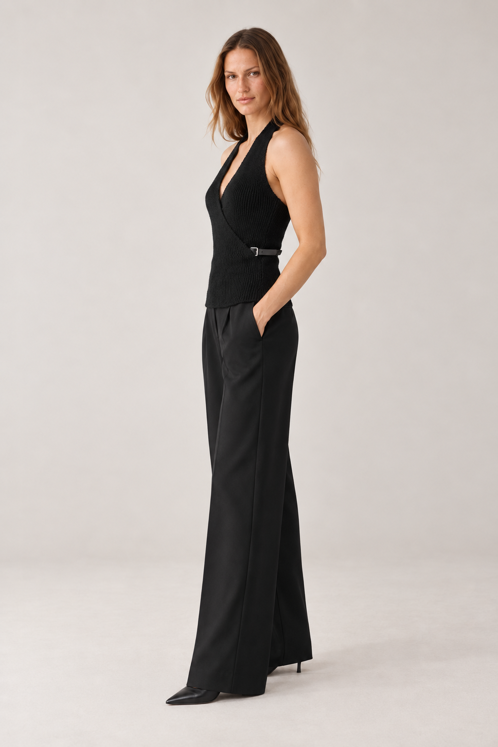 Kruvaze Halter Yaka Vizon Kemerli Top Bluz