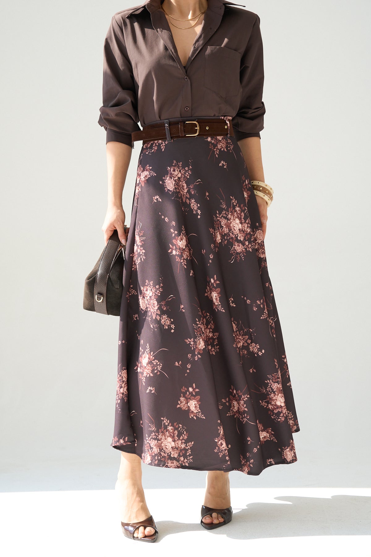 Kadın Kahve Çiçek Desenli Uzun Kloş Etek