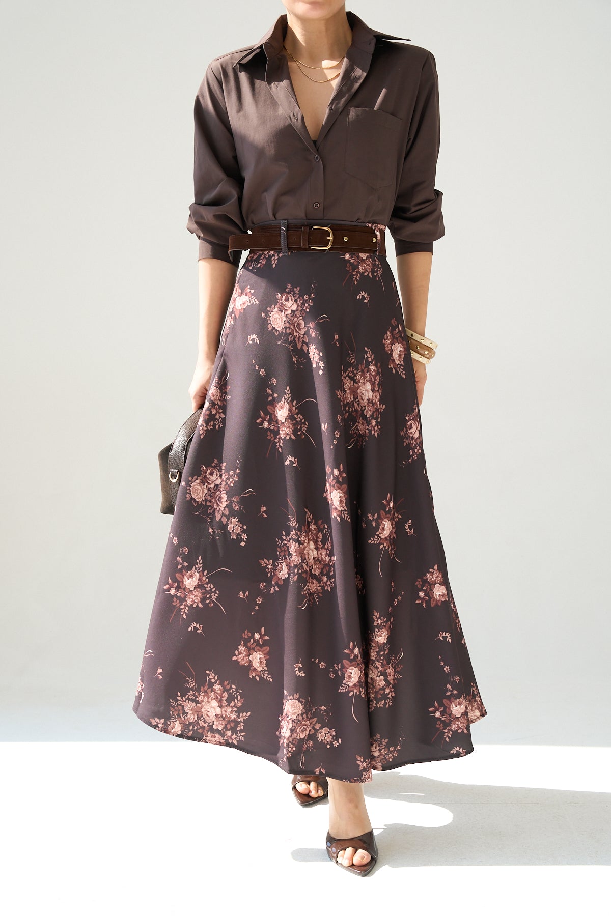 Kadın Kahve Çiçek Desenli Uzun Kloş Etek