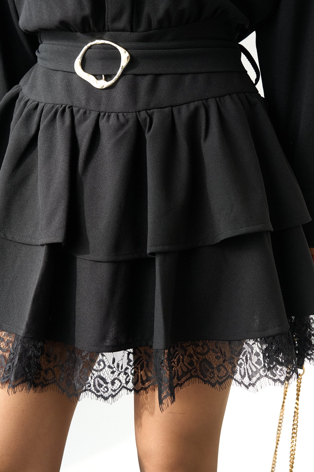 Kadın Siyah Kemer Detaylı Etek Ucu Dantelli Elbise