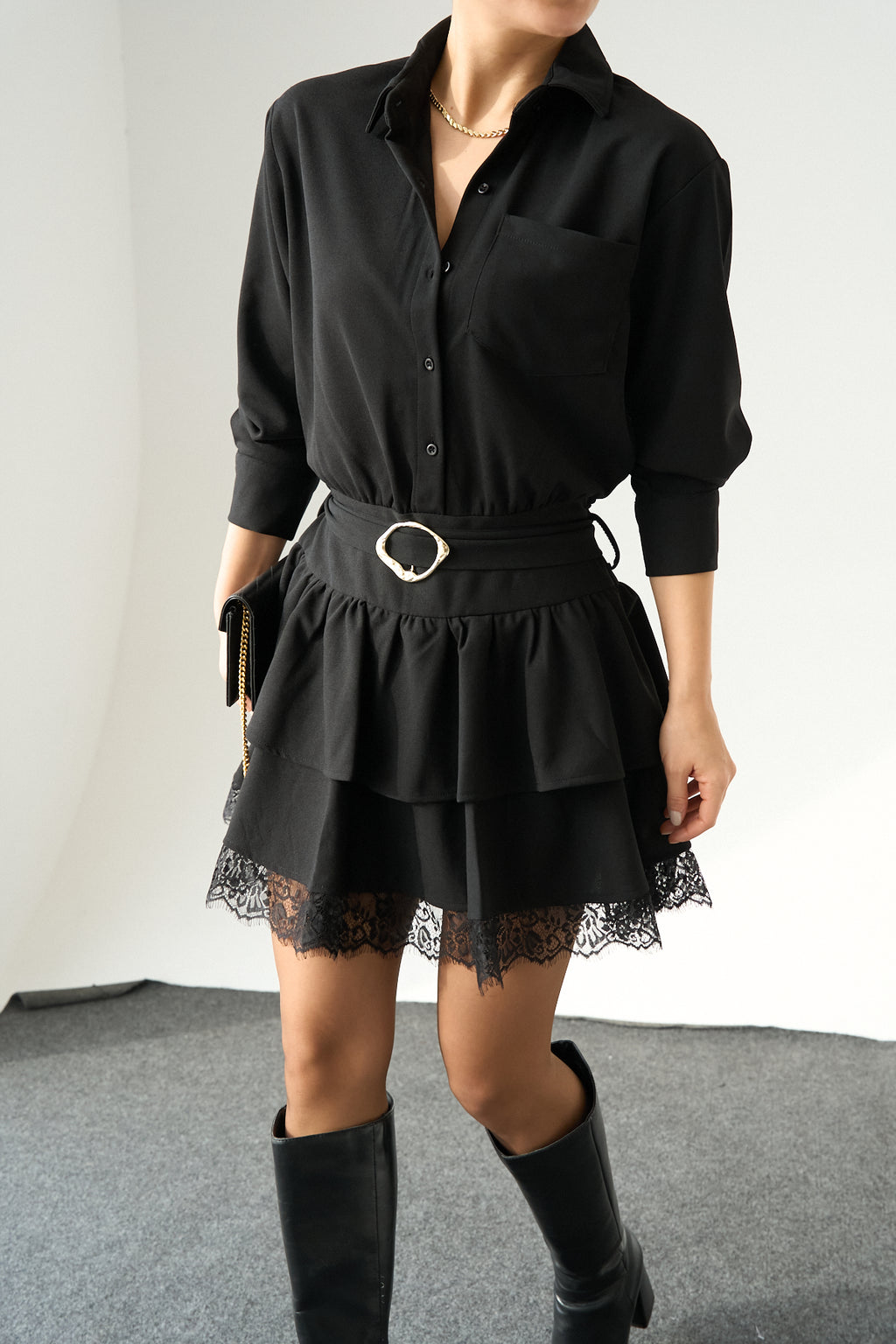 Kadın Siyah Kemer Detaylı Etek Ucu Dantelli Elbise