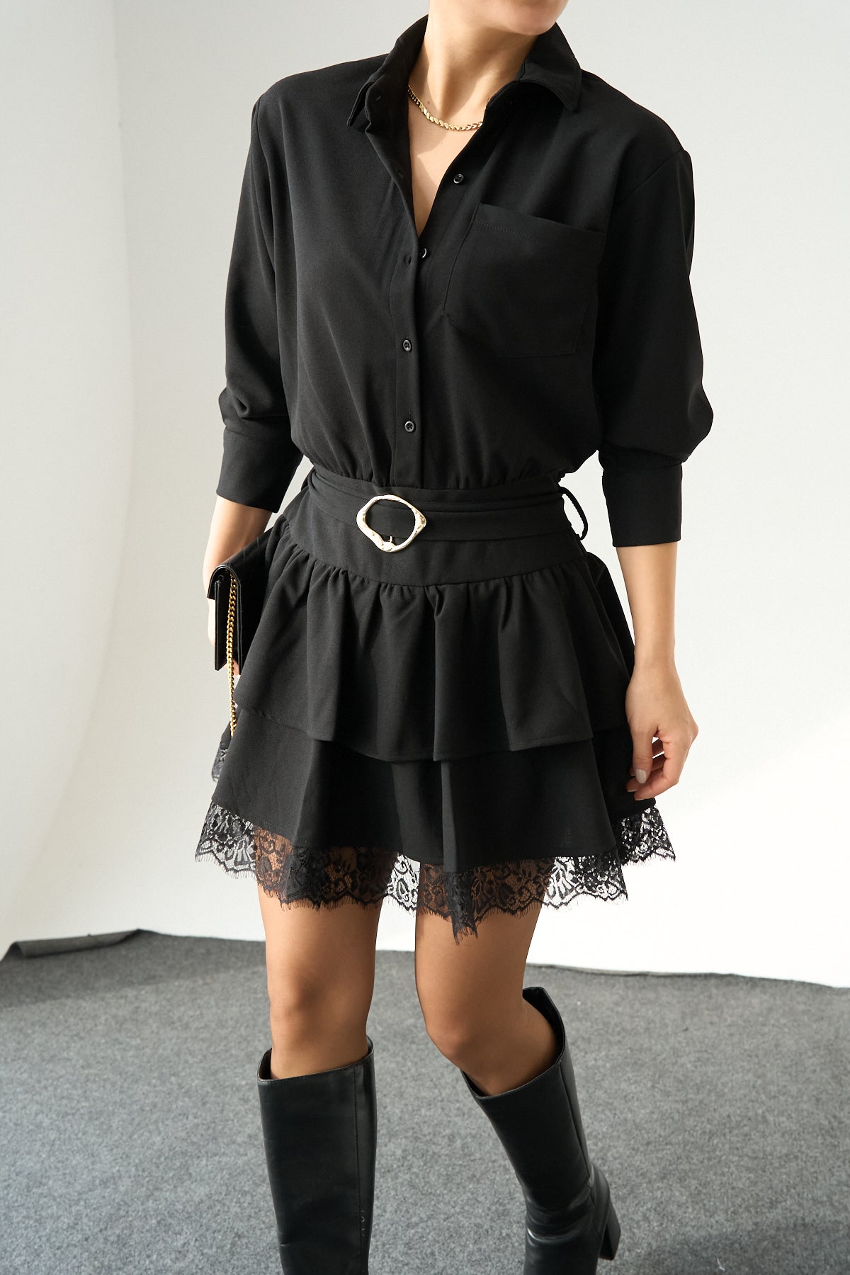 Kadın Siyah Kemer Detaylı Etek Ucu Dantelli Elbise