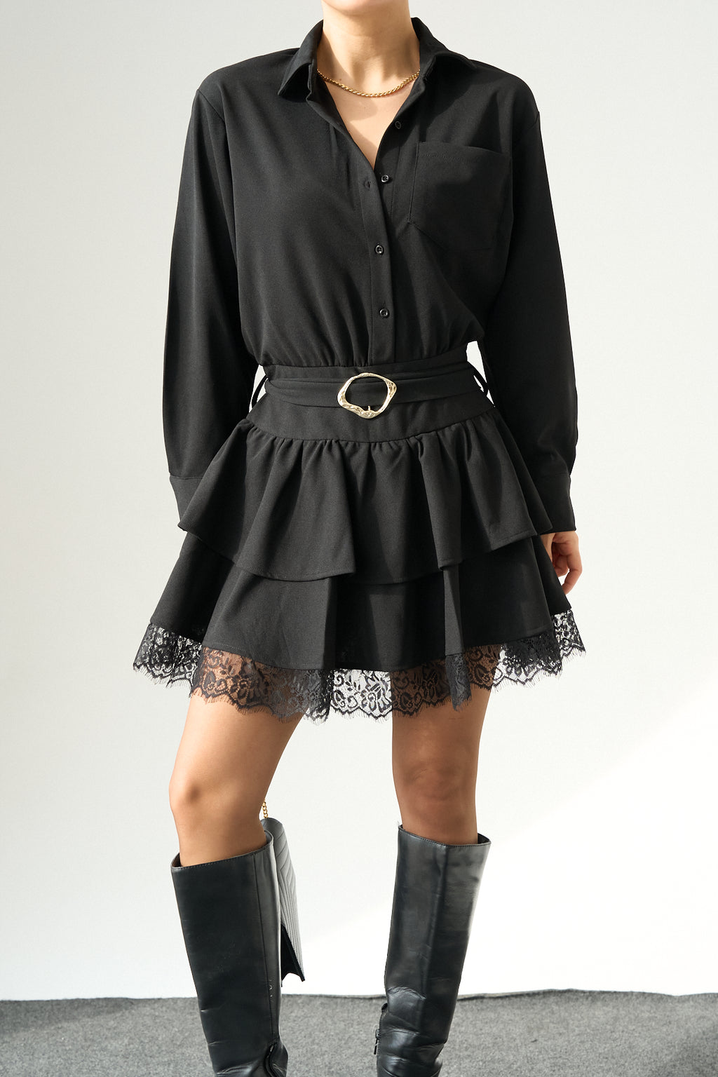 Kadın Siyah Kemer Detaylı Etek Ucu Dantelli Elbise