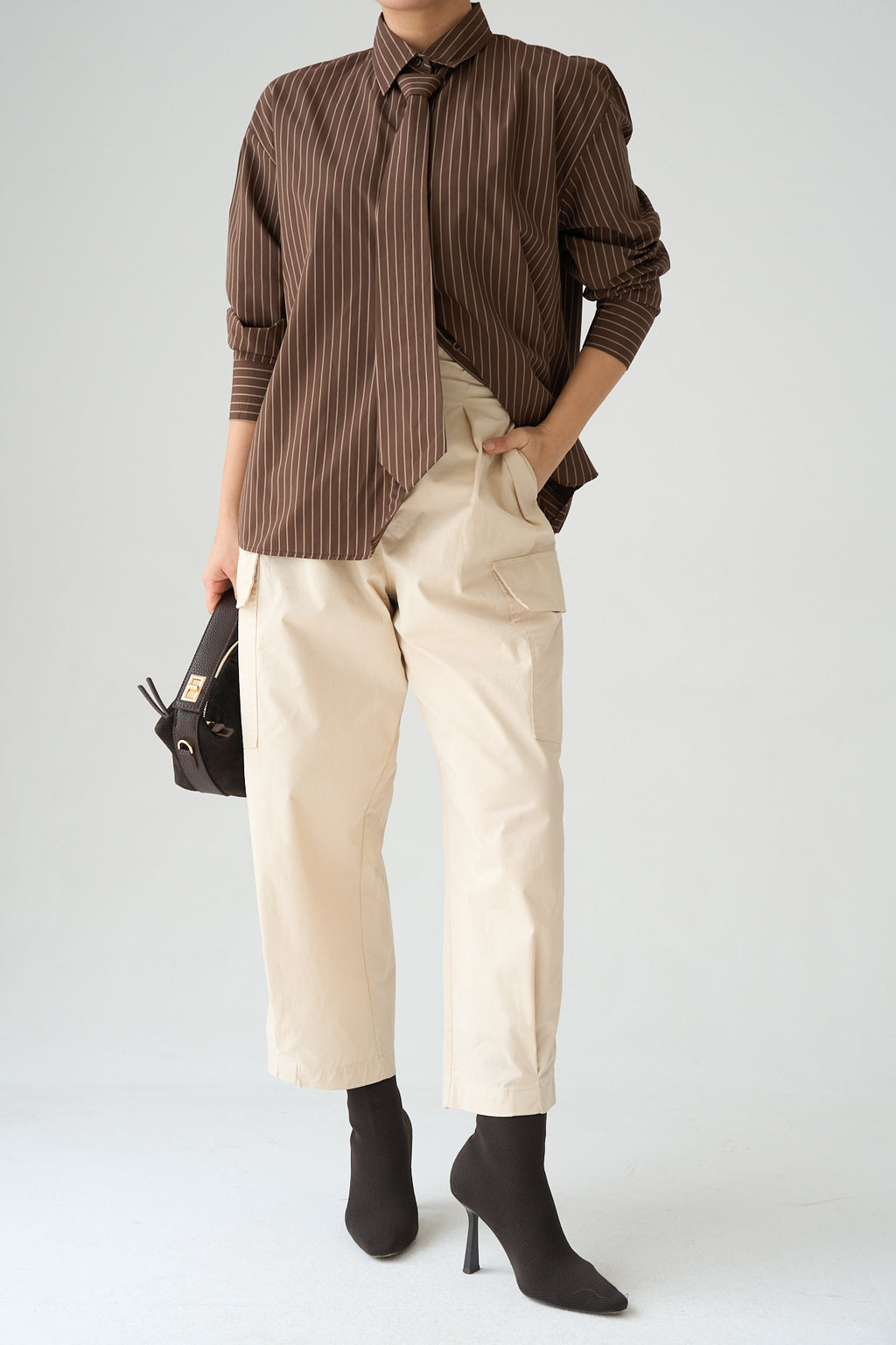 Kadın Kravat Aksesuar Detaylı Pamuklu Gömlek