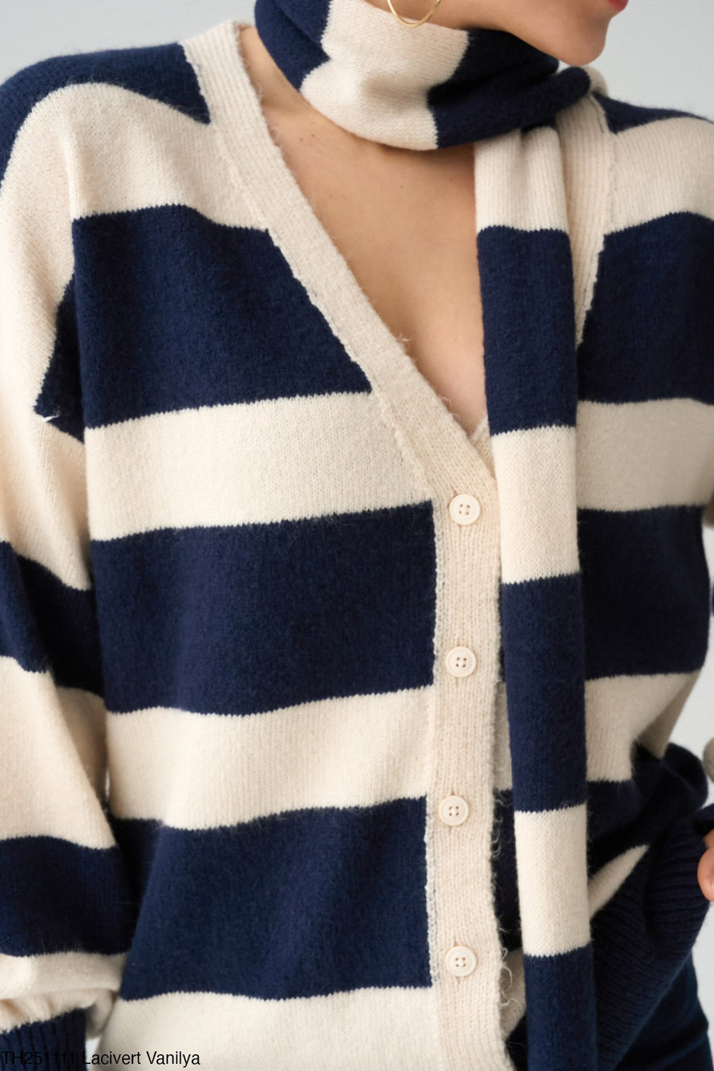 Kadın Çizgili Şal Aksesuarlı Hırka