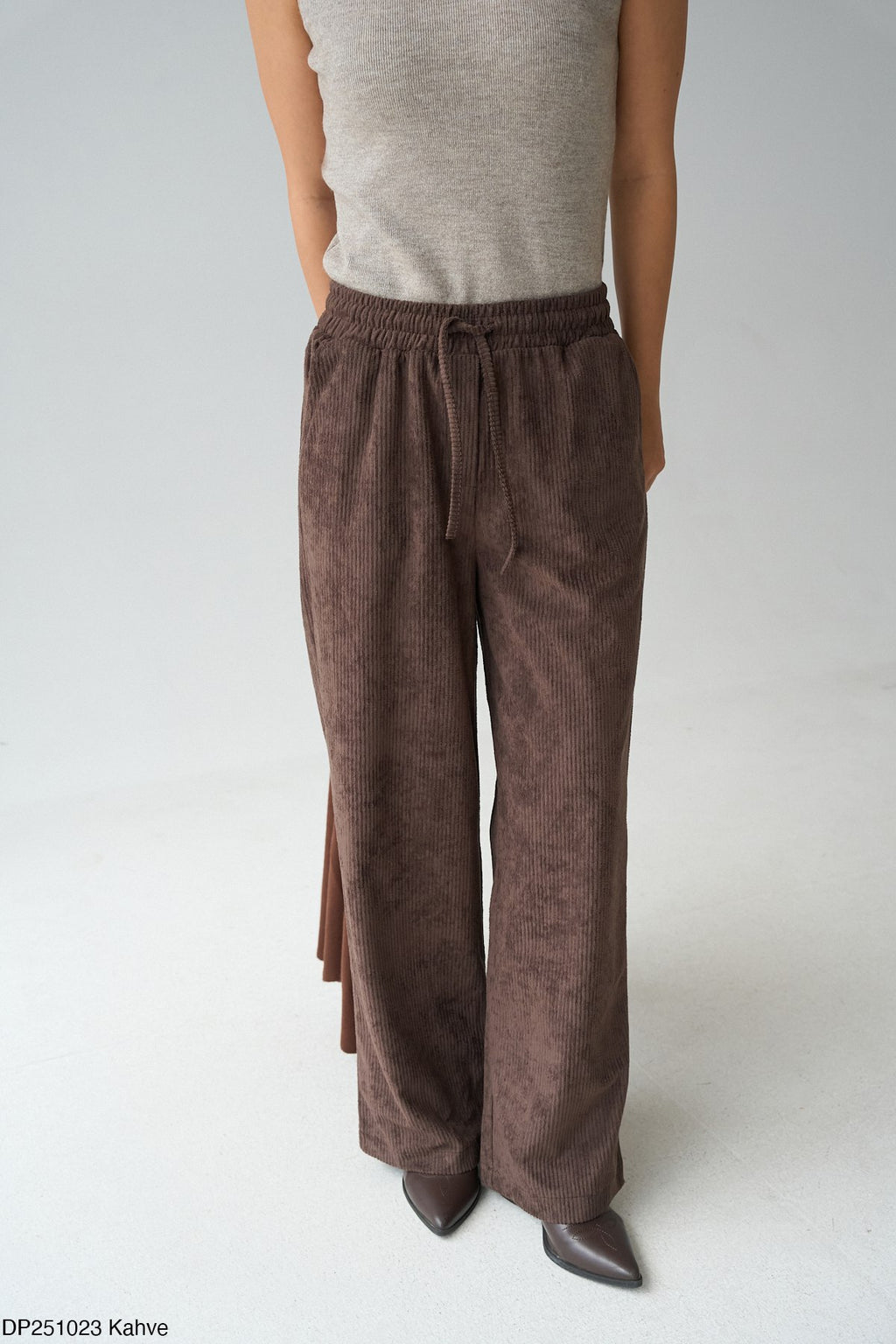 Kadın Kahve Geniş Paça Fitilli Kadife Pantolon