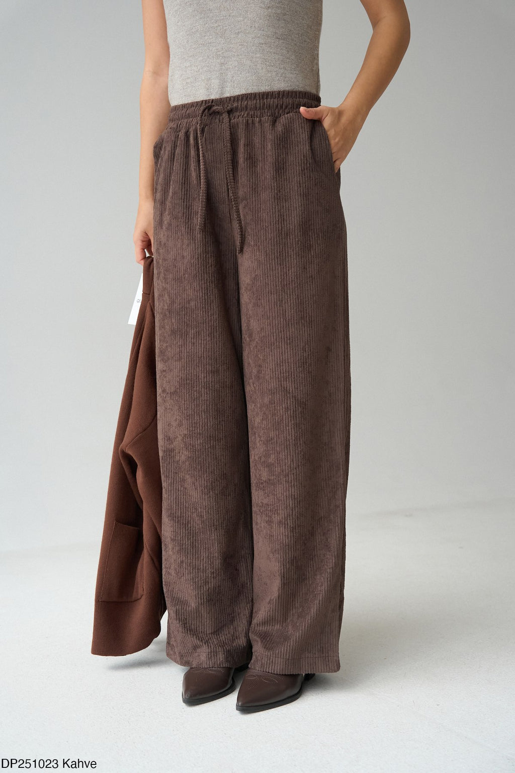 Kadın Kahve Geniş Paça Fitilli Kadife Pantolon