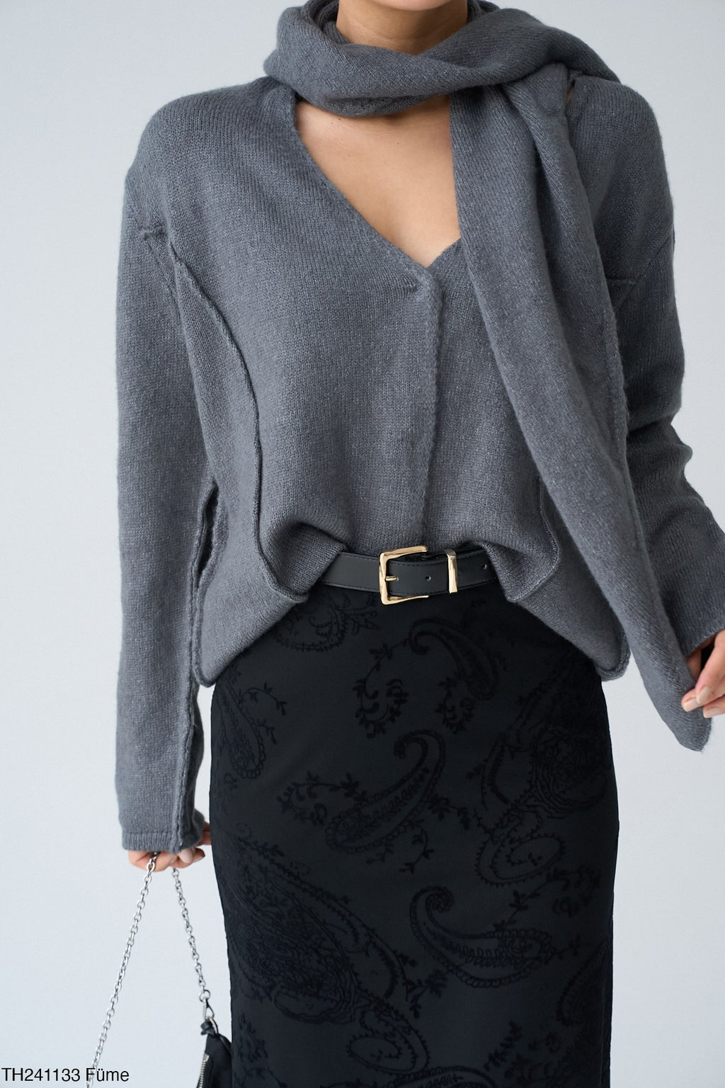 Kadın V Yaka Şal Detaylı Oversize Hırka