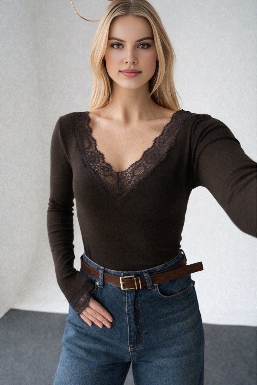 Kadın V Yaka Dantelli Bluz