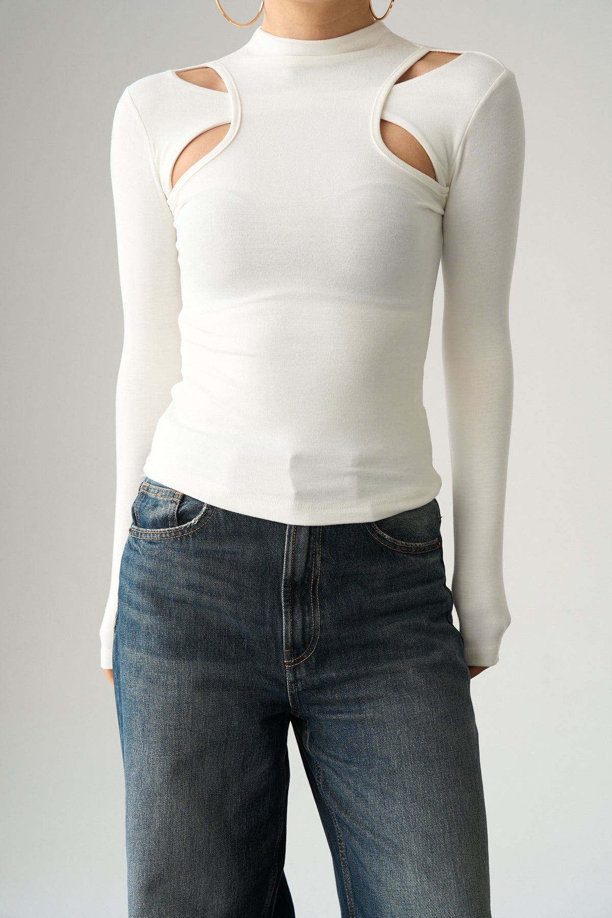 Kadın Pencere Yaka Detaylı Bluz