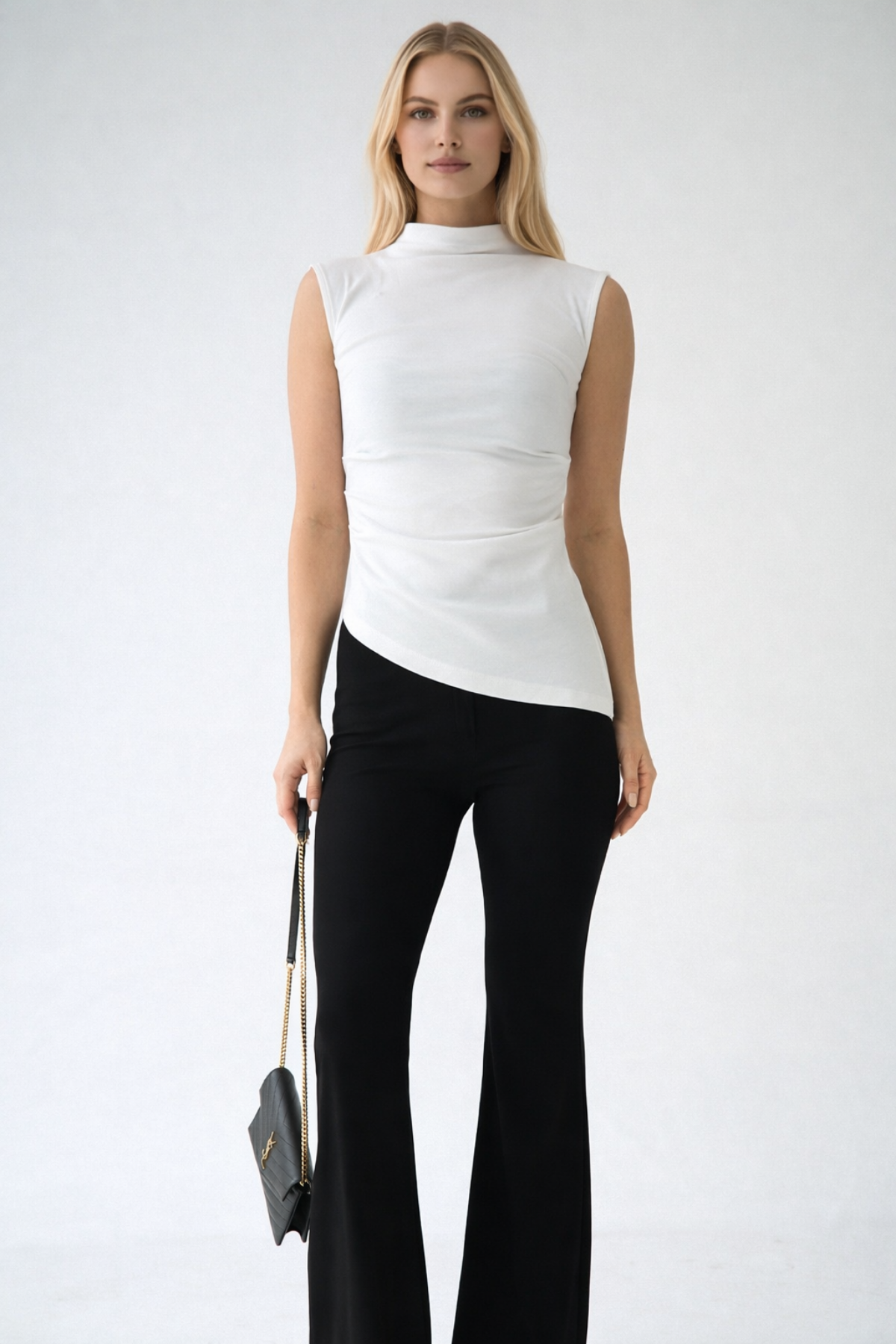 Kadın Dik Yaka Drape Detaylı Asimetrik Kolsuz Pamuklu Bluz