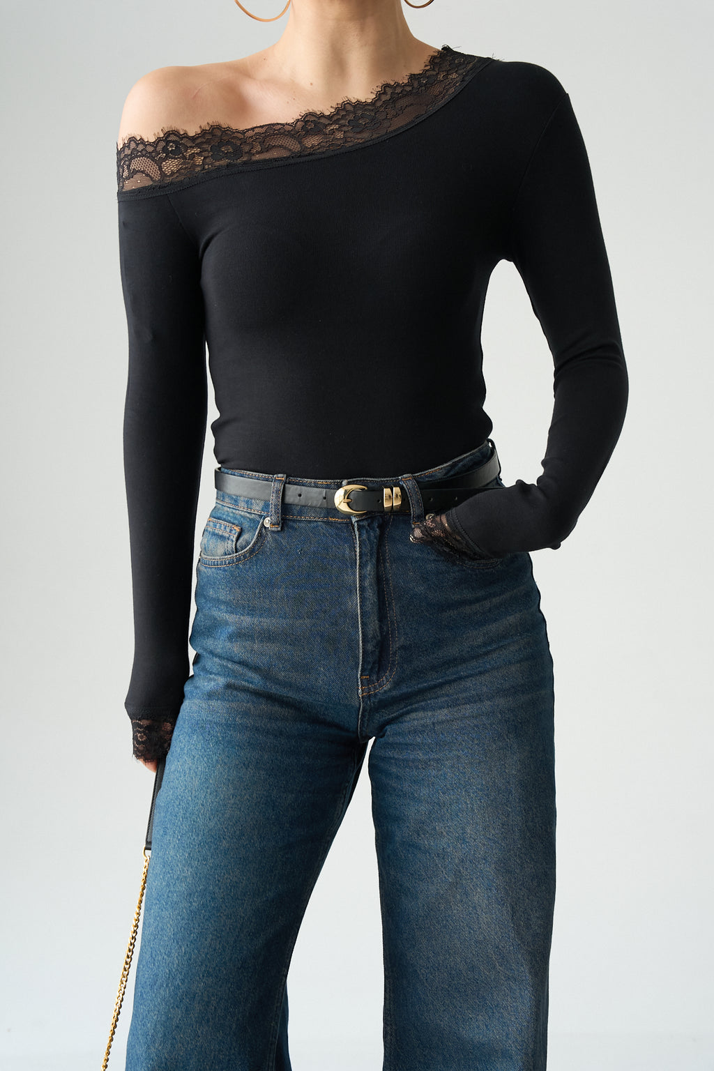 Kadın Tek Omuz Dantel Detaylı Bluz