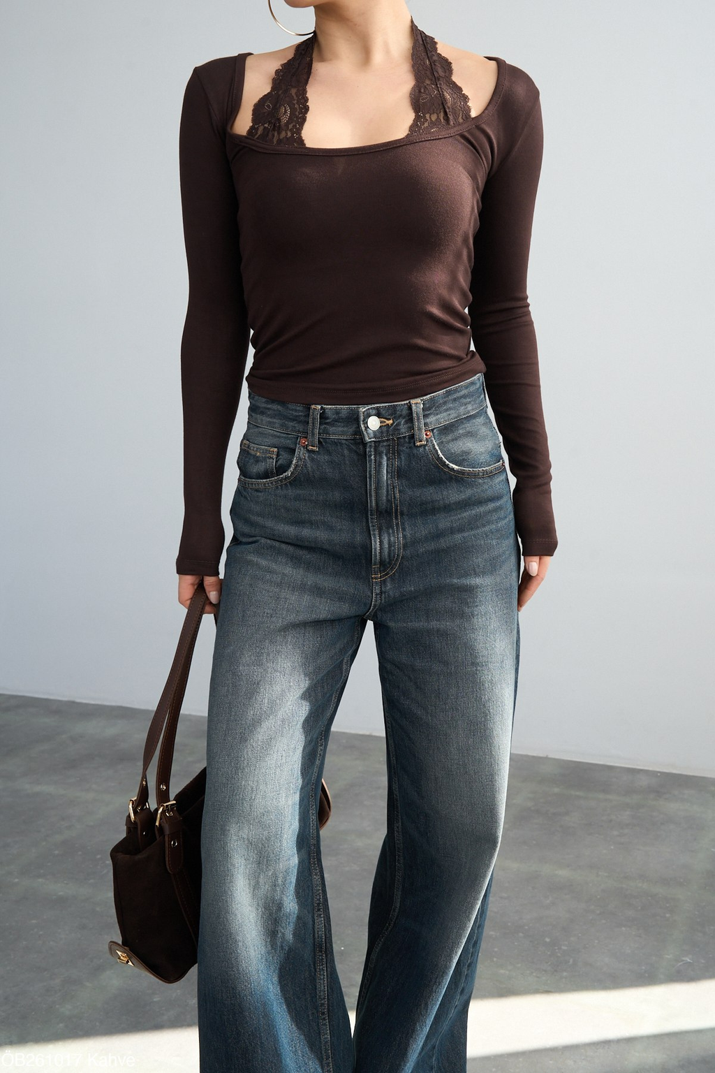 Kadın Dantel Boyun Bağlama Detaylı Bluz