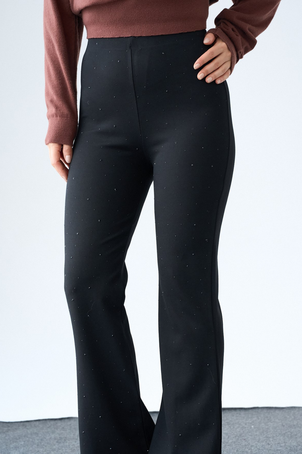 Kadın Siyah Taş İşlemeli İspanyol Paça Tayt Pantolon