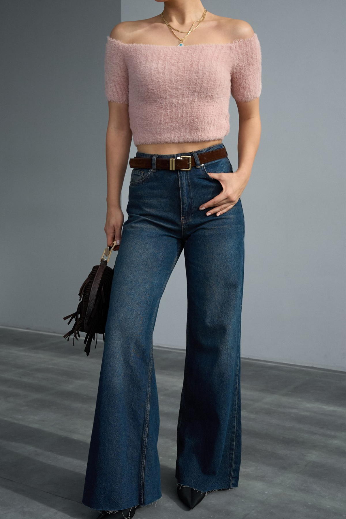 Kadın Omuzları Açık Yumuşak Dokulu Crop