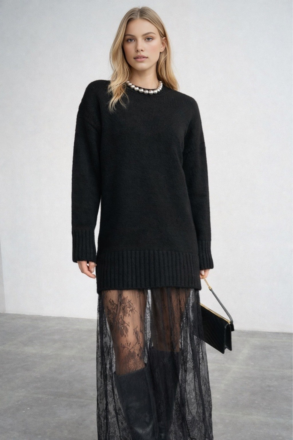 Kadın Siyah Bisiklet Yaka Dantel Detaylı Uzun Elbise