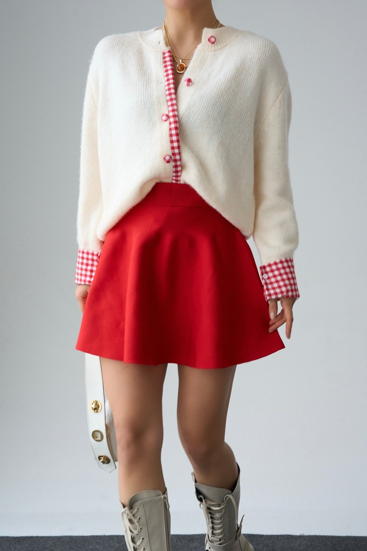 Kadın Krem Bisiklet Yaka Pötikare Detaylı Hırka