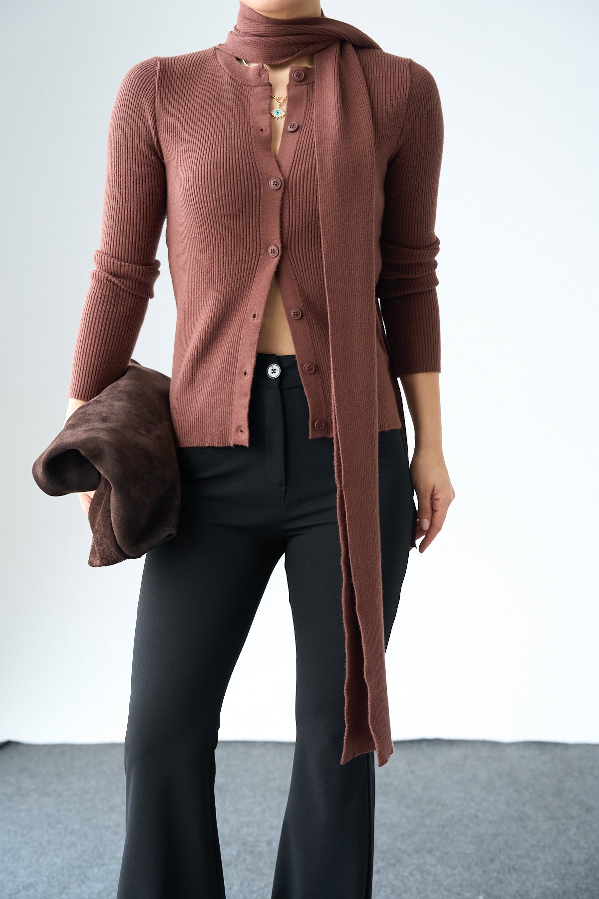 Kadın Bisiklet Yaka Düğmeli Şallı Hırka