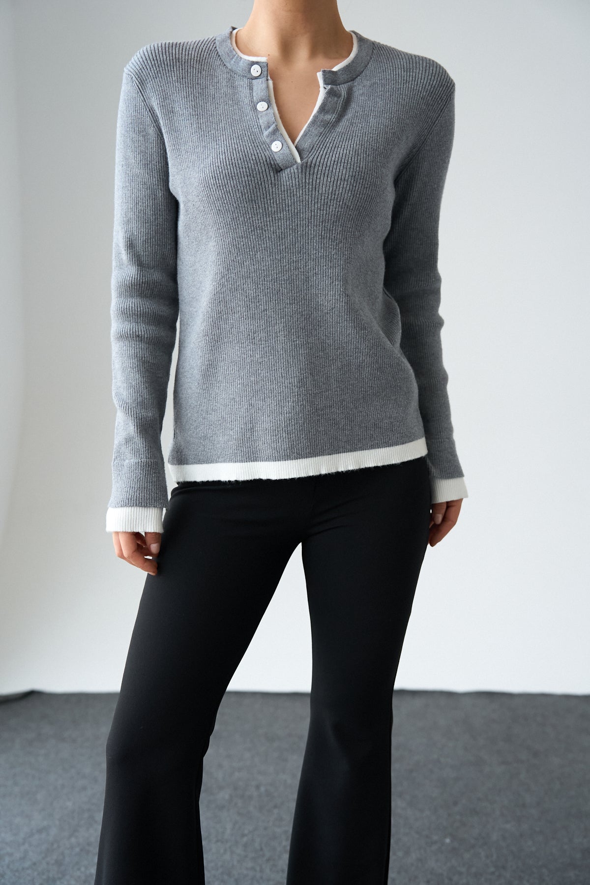 Kadın 2 Patlı Düğmeli Kazak