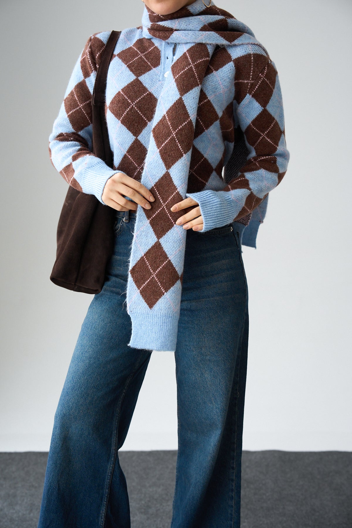 Kadın Baklava Desenli Atkı Detaylı Kazak