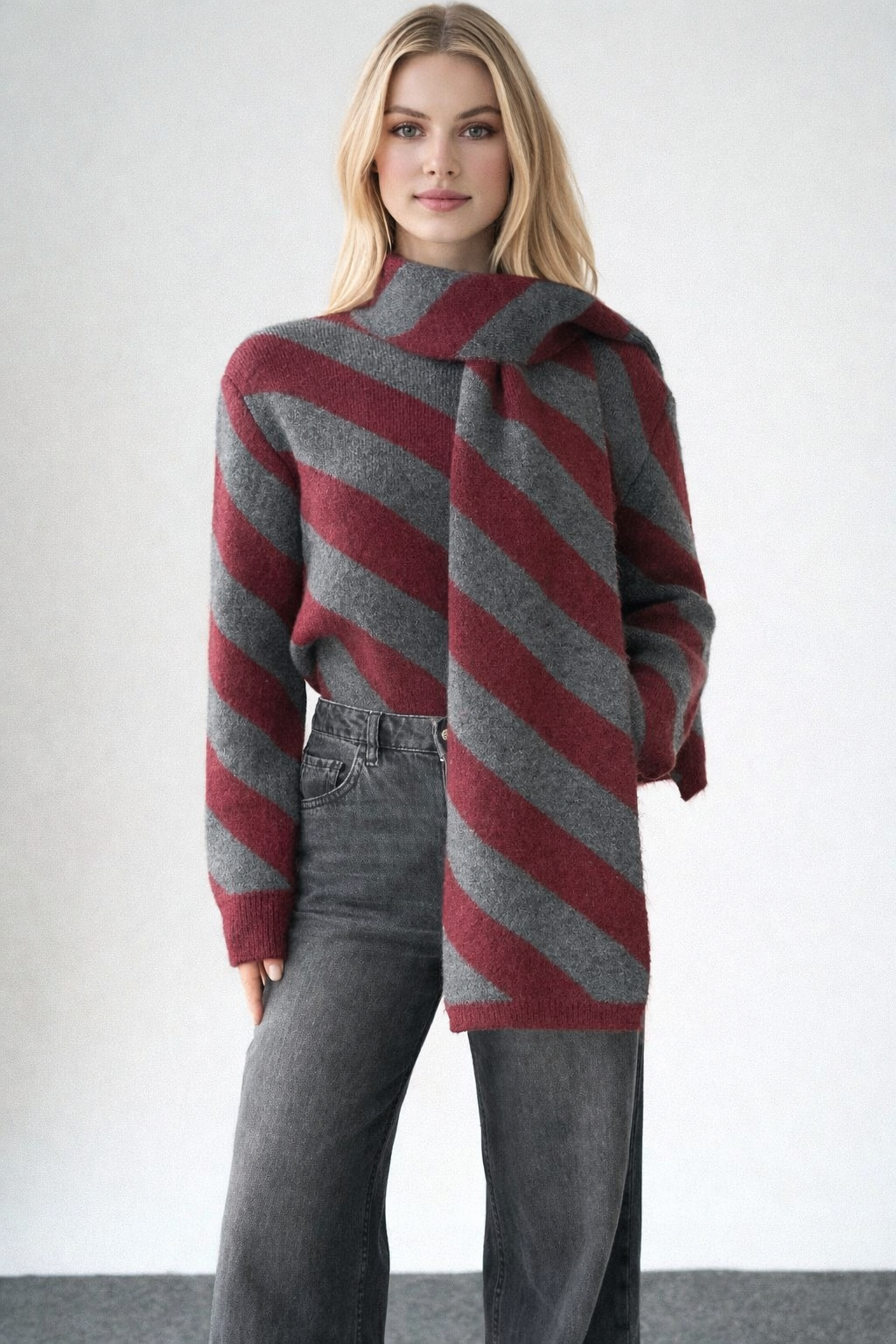 Kadın Bordo Bisiklet Yaka Çizgili Şal Detaylı Kazak