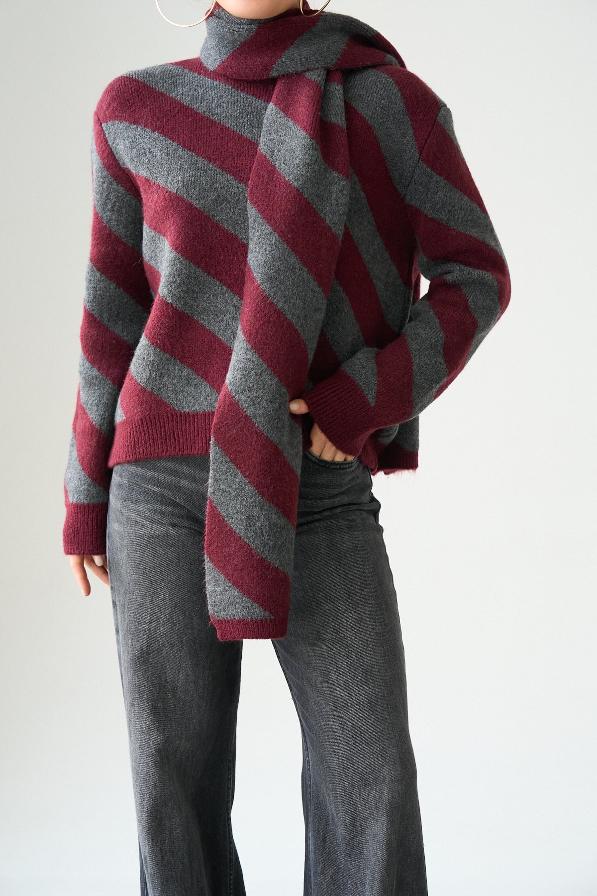 Kadın Bordo Bisiklet Yaka Çizgili Şal Detaylı Kazak