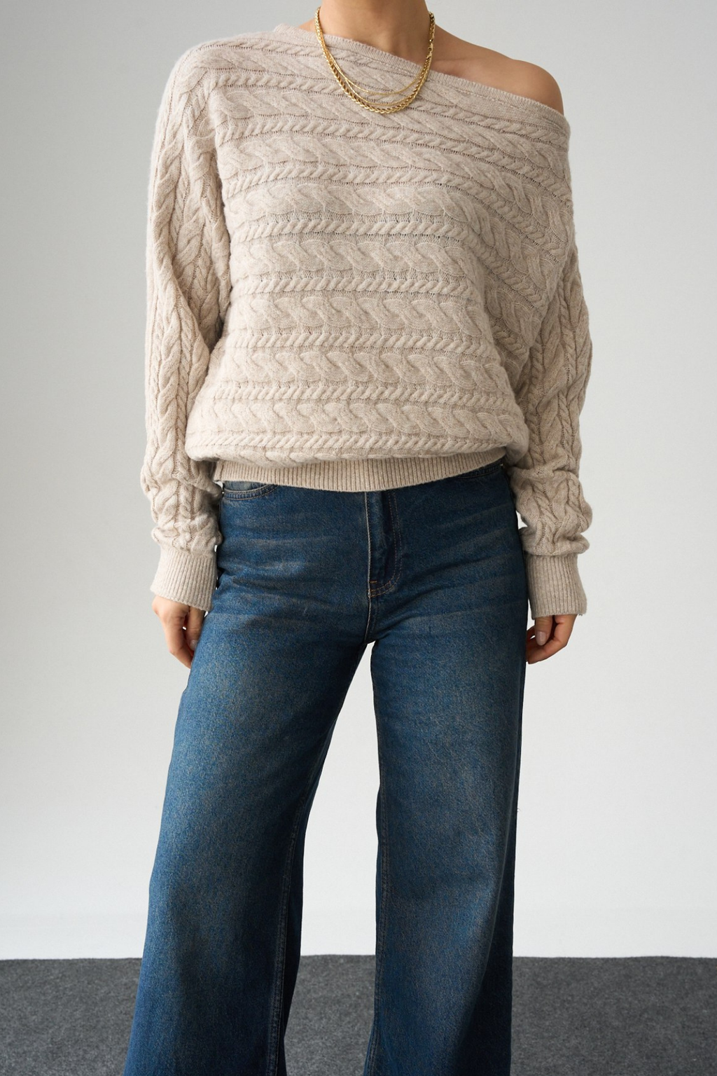 Kadın Asimetrik Yaka Örgü Kazak