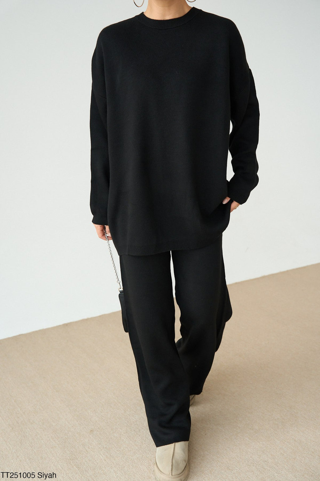 Kadın Bisiklet Yaka Kazak Geniş Kesim Pantolon Triko Takım