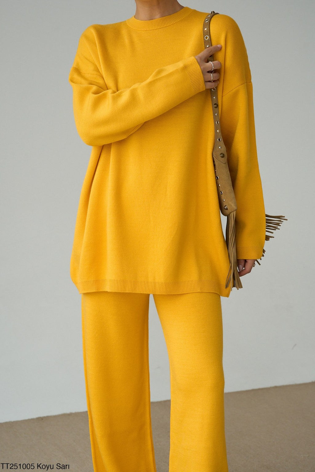 Kadın Bisiklet Yaka Kazak Geniş Kesim Pantolon Triko Takım