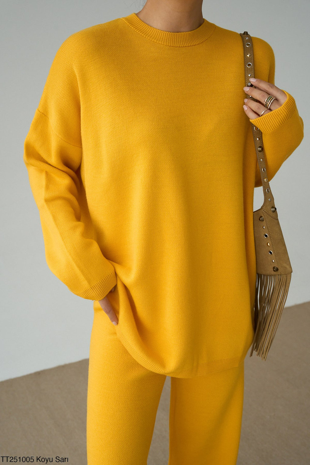 Kadın Bisiklet Yaka Kazak Geniş Kesim Pantolon Triko Takım