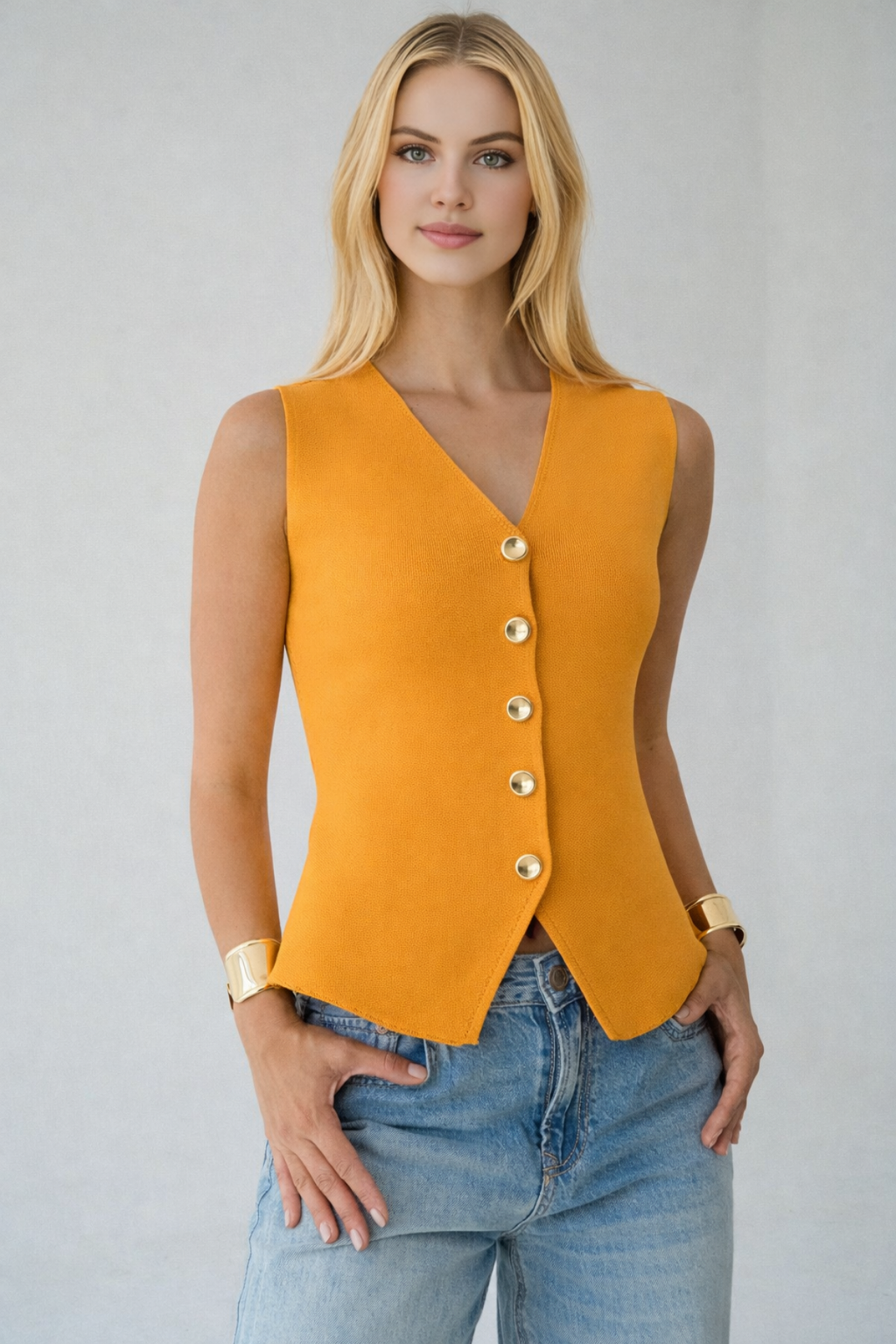 Kadın V Yaka Gold Düğmeli Yelek