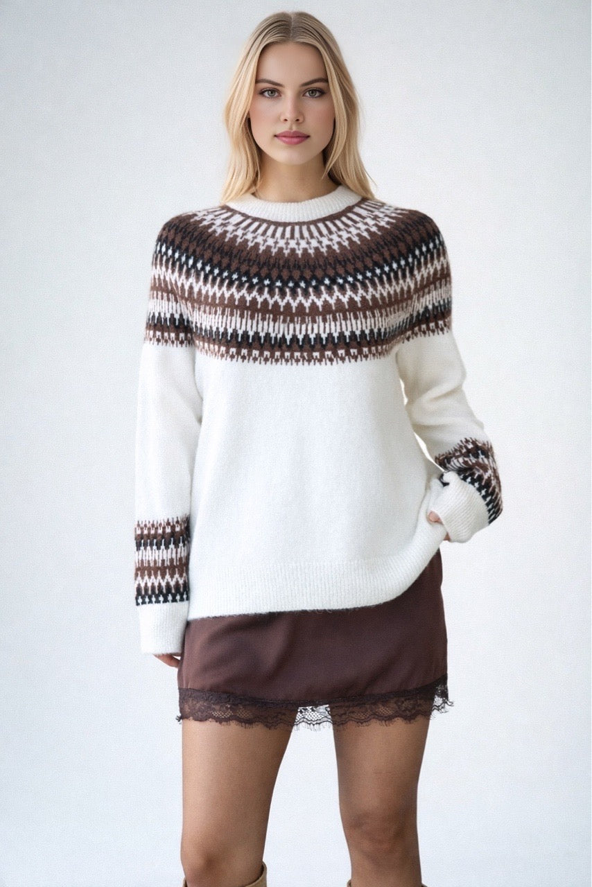 Kadın Kemik Yuvarlak Yaka Desenli Jakarlı Kazak