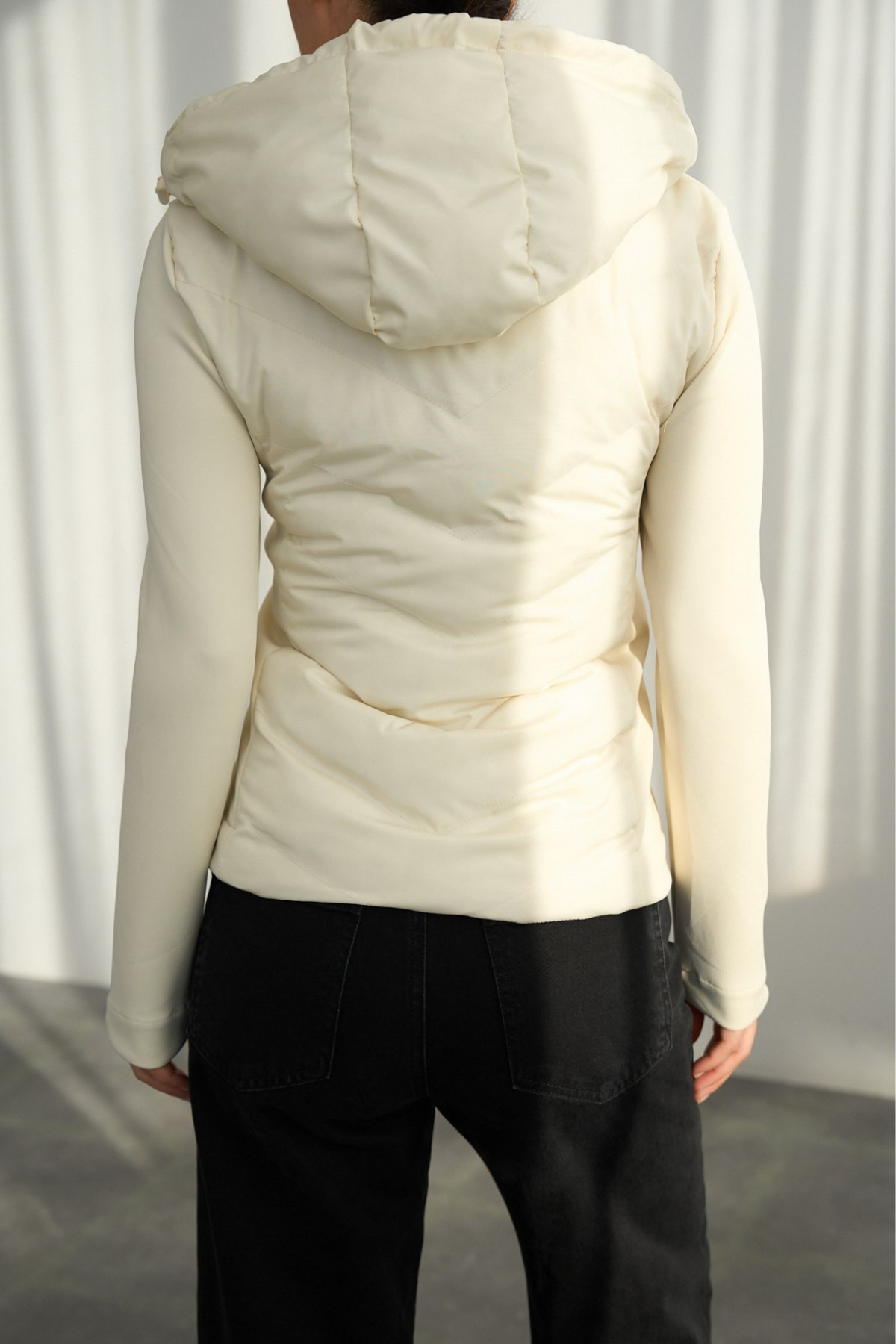 Kadın Kapüşonlu Şişme Mont