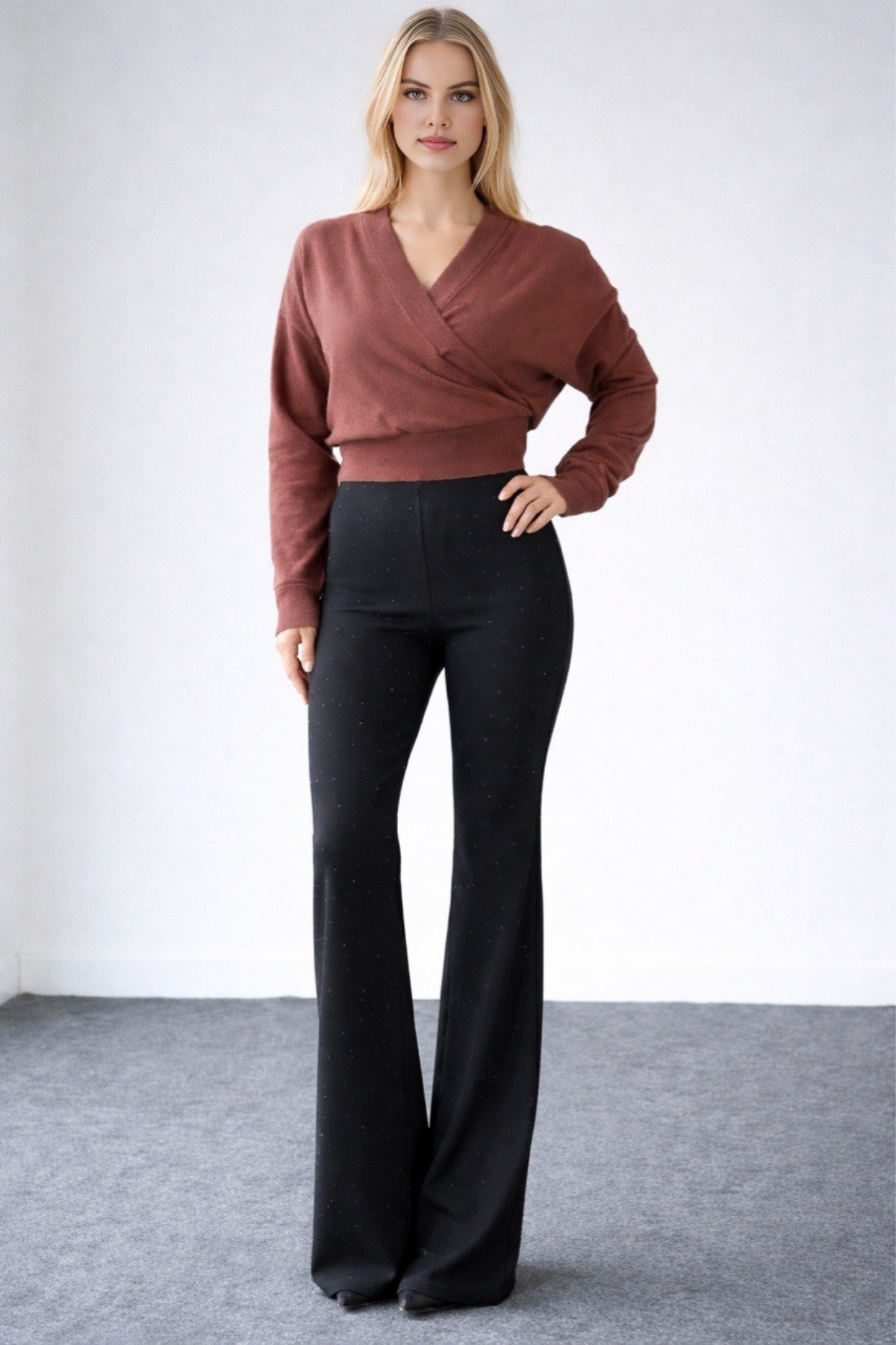 Kadın Siyah Taş İşlemeli İspanyol Paça Tayt Pantolon