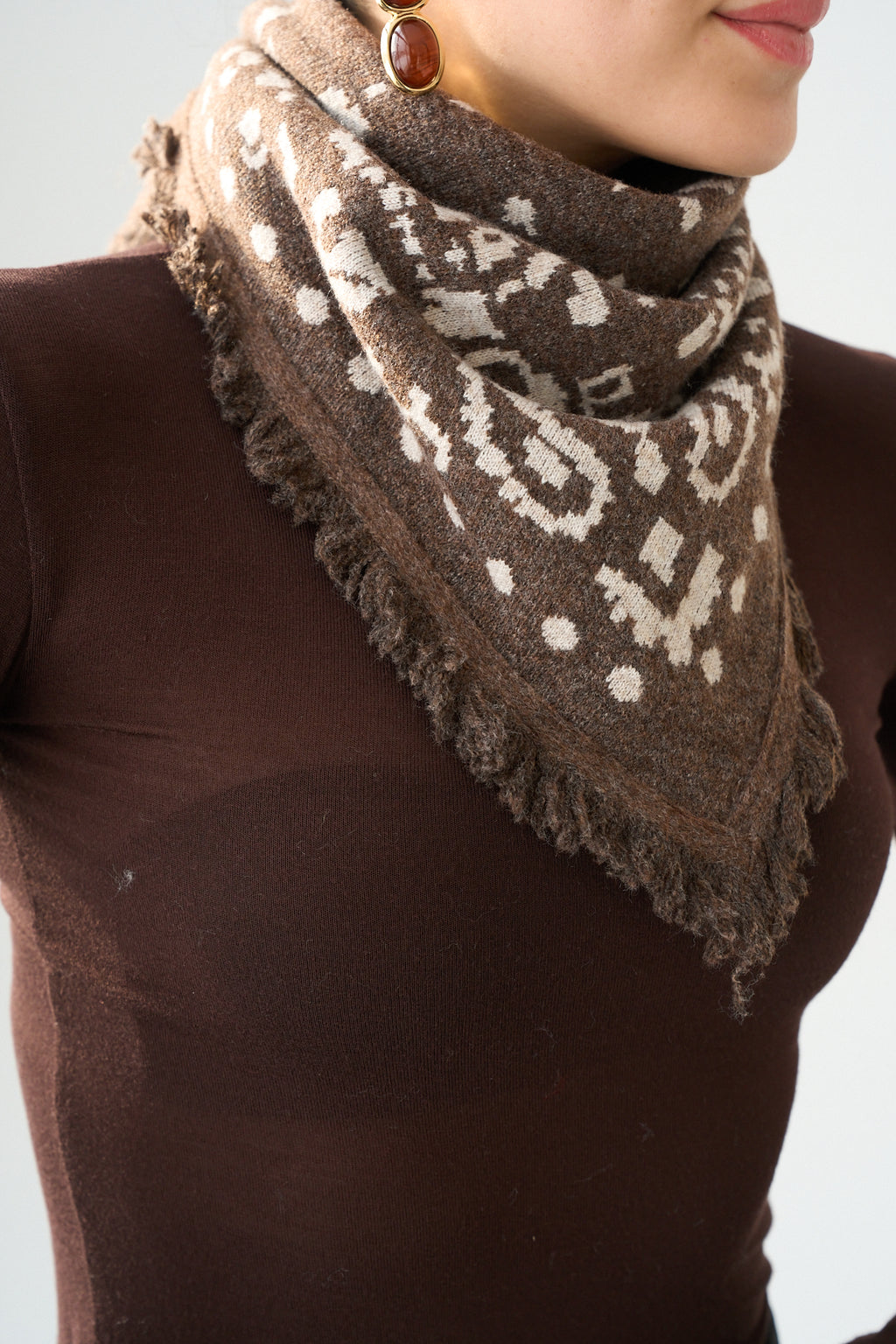 Kadın Şal Desenli Püsküllü Bandana