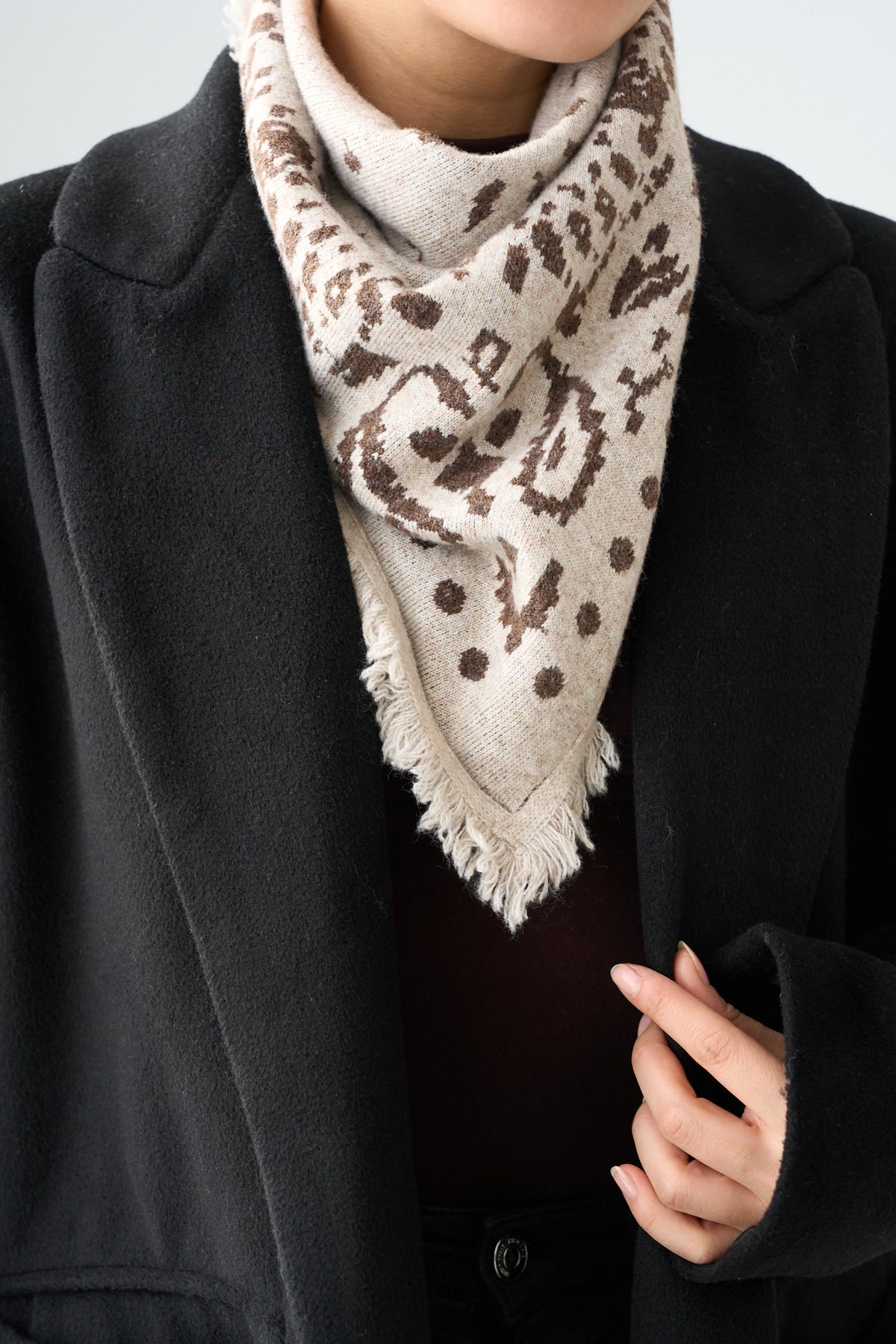 Kadın Şal Desenli Püsküllü Bandana